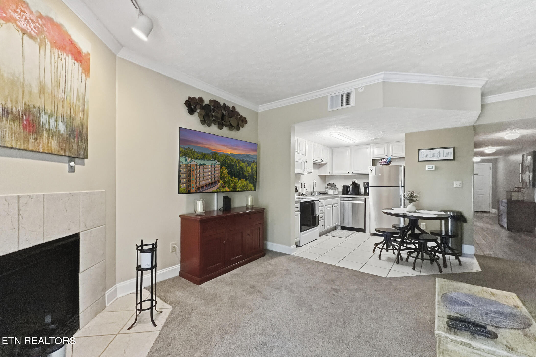818 Golf View Boulevard Pigeon Forge TN 37863