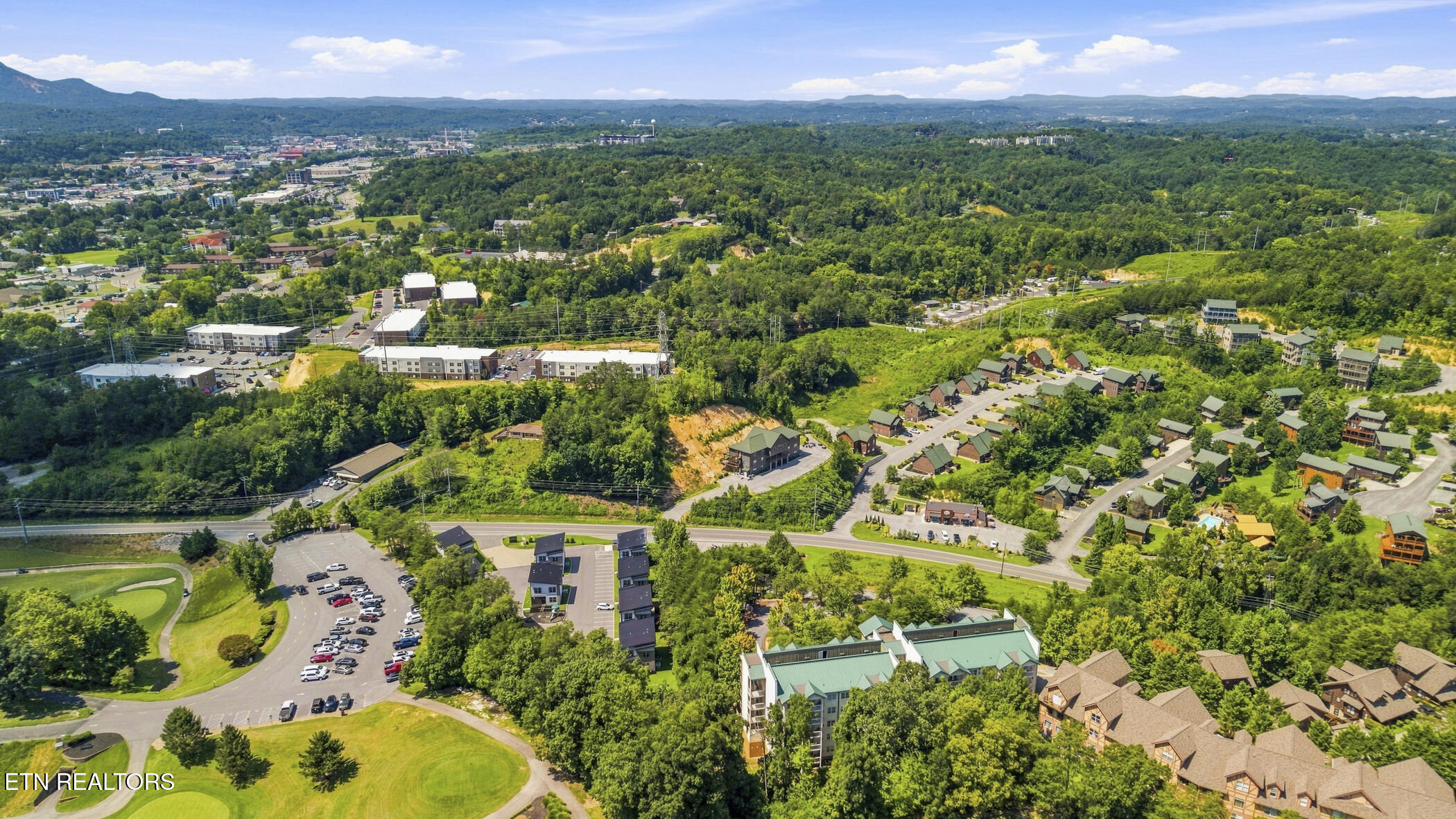 818 Golf View Boulevard Pigeon Forge TN 37863