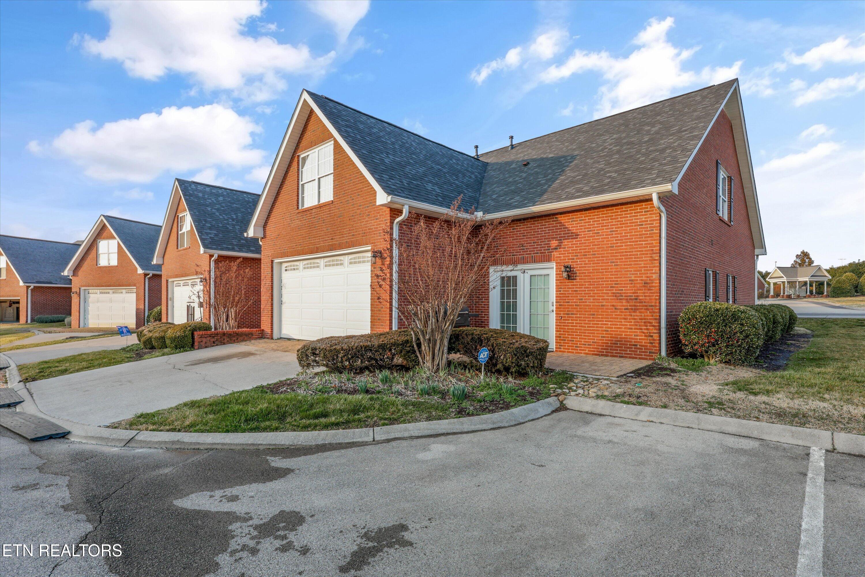 1712 Wisteria View Way Knoxville TN 37914