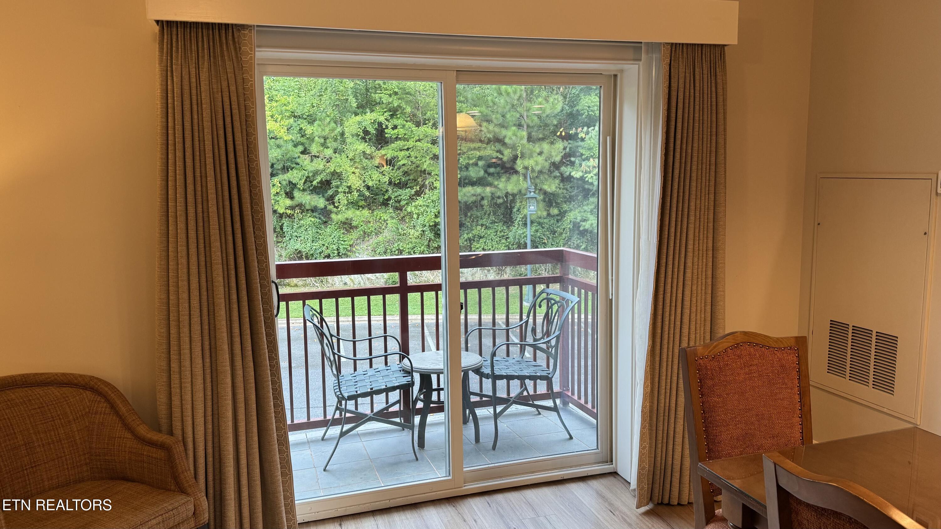 212 Dollywood Lane Unit 420 Pigeon Forge TN 37863