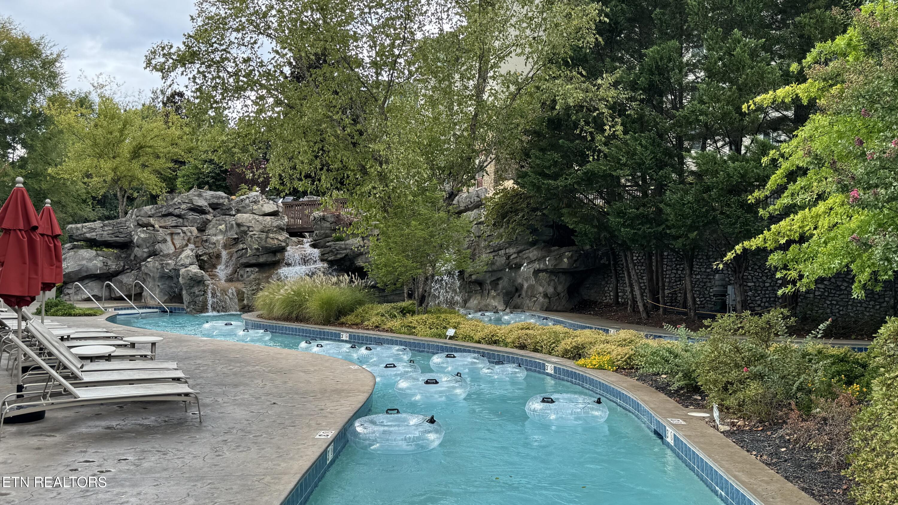 212 Dollywood Lane Unit 420 Pigeon Forge TN 37863
