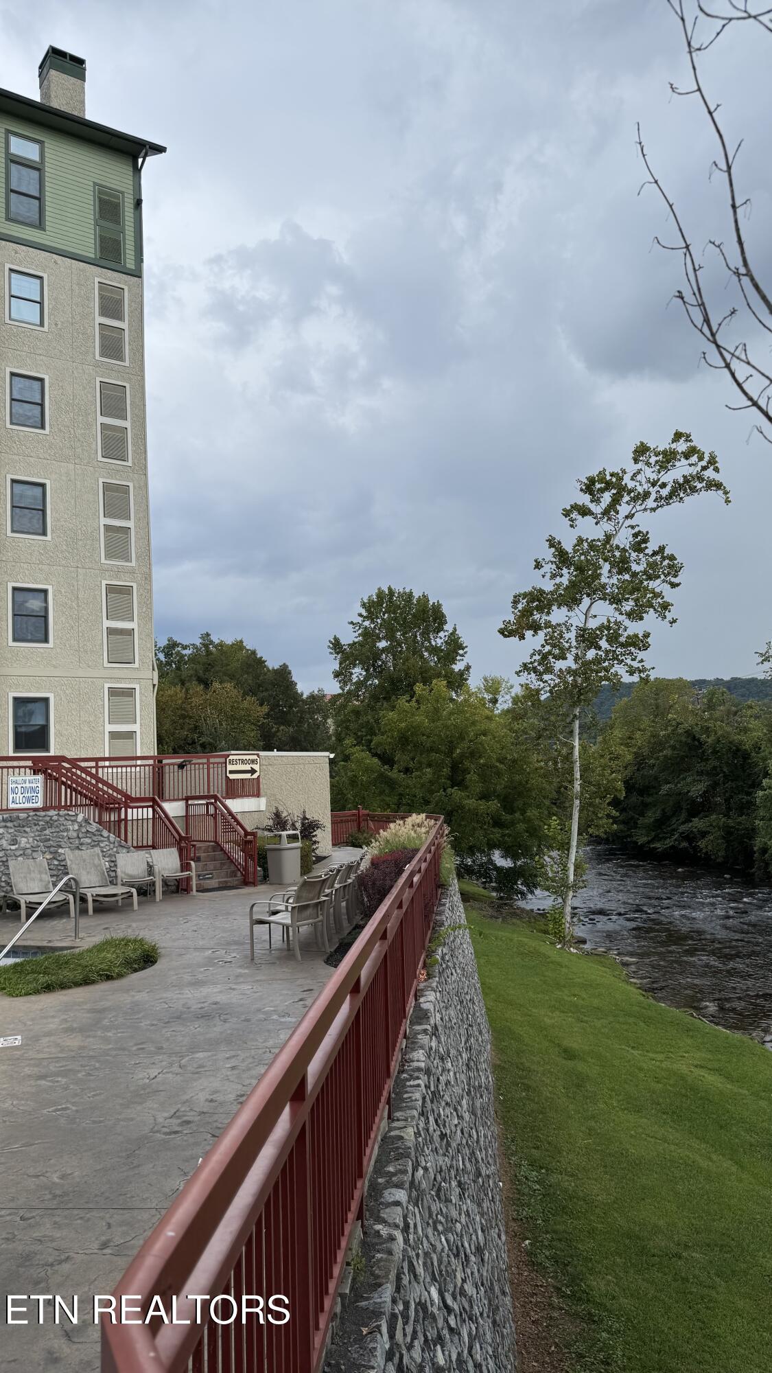 212 Dollywood Lane Unit 420 Pigeon Forge TN 37863