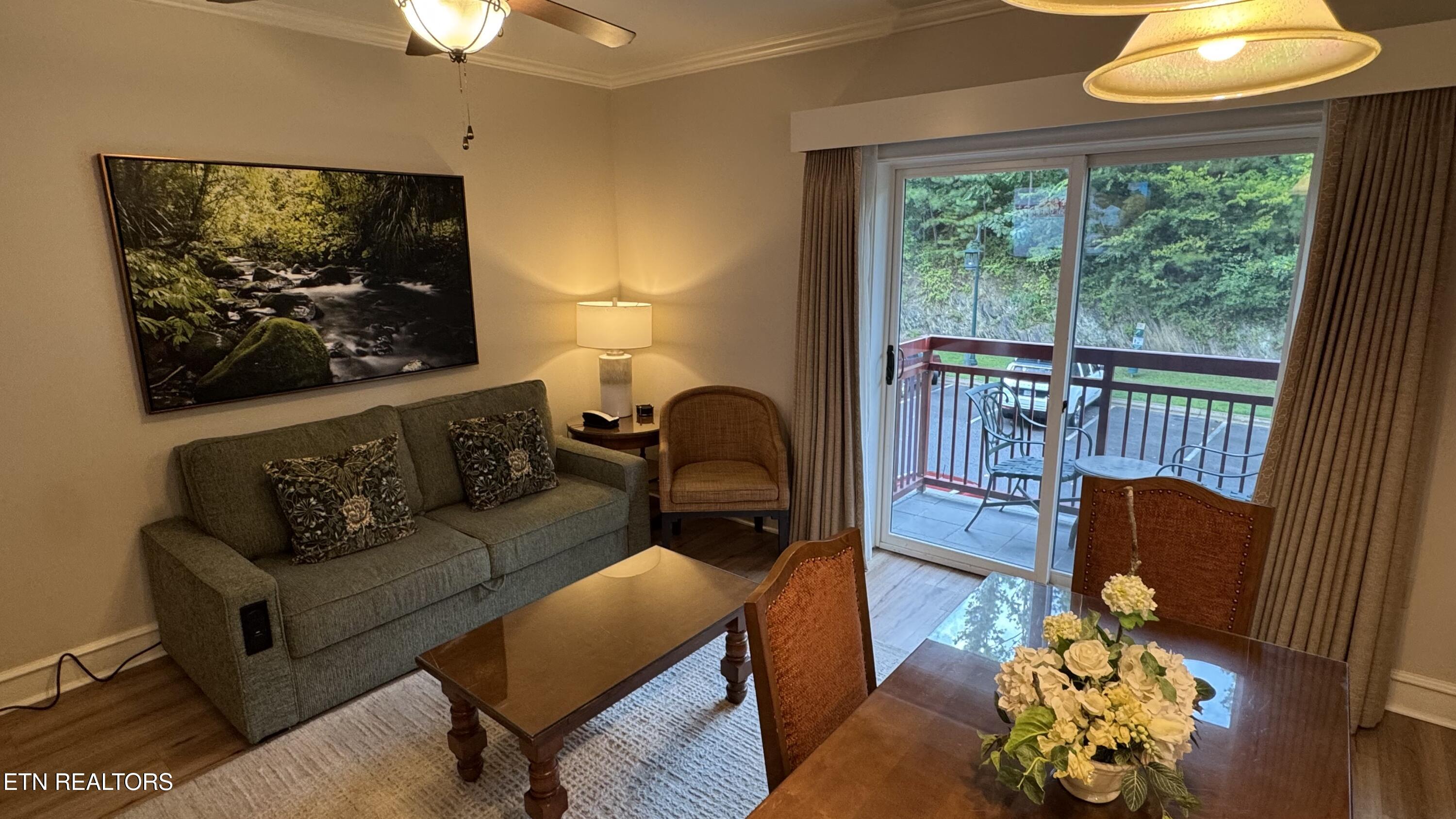 212 Dollywood Lane Unit 420 Pigeon Forge TN 37863