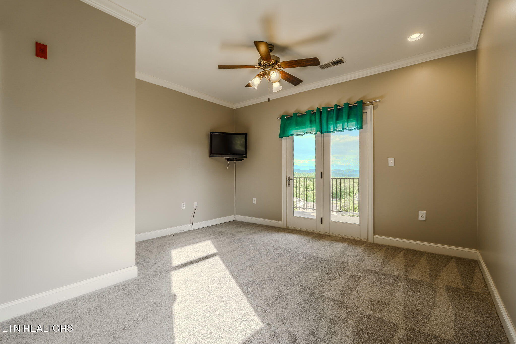 224 Maggie Mack Lane Sevierville TN 37862