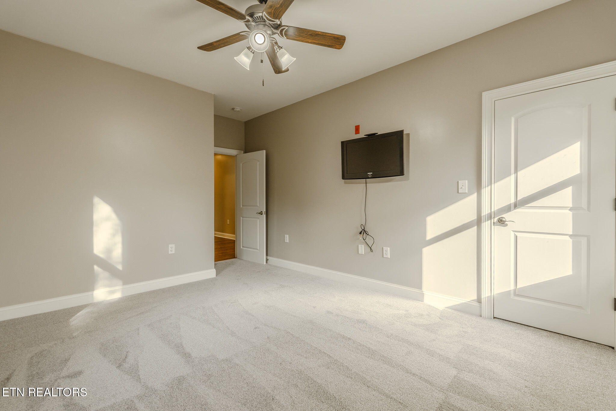 224 Maggie Mack Lane Sevierville TN 37862