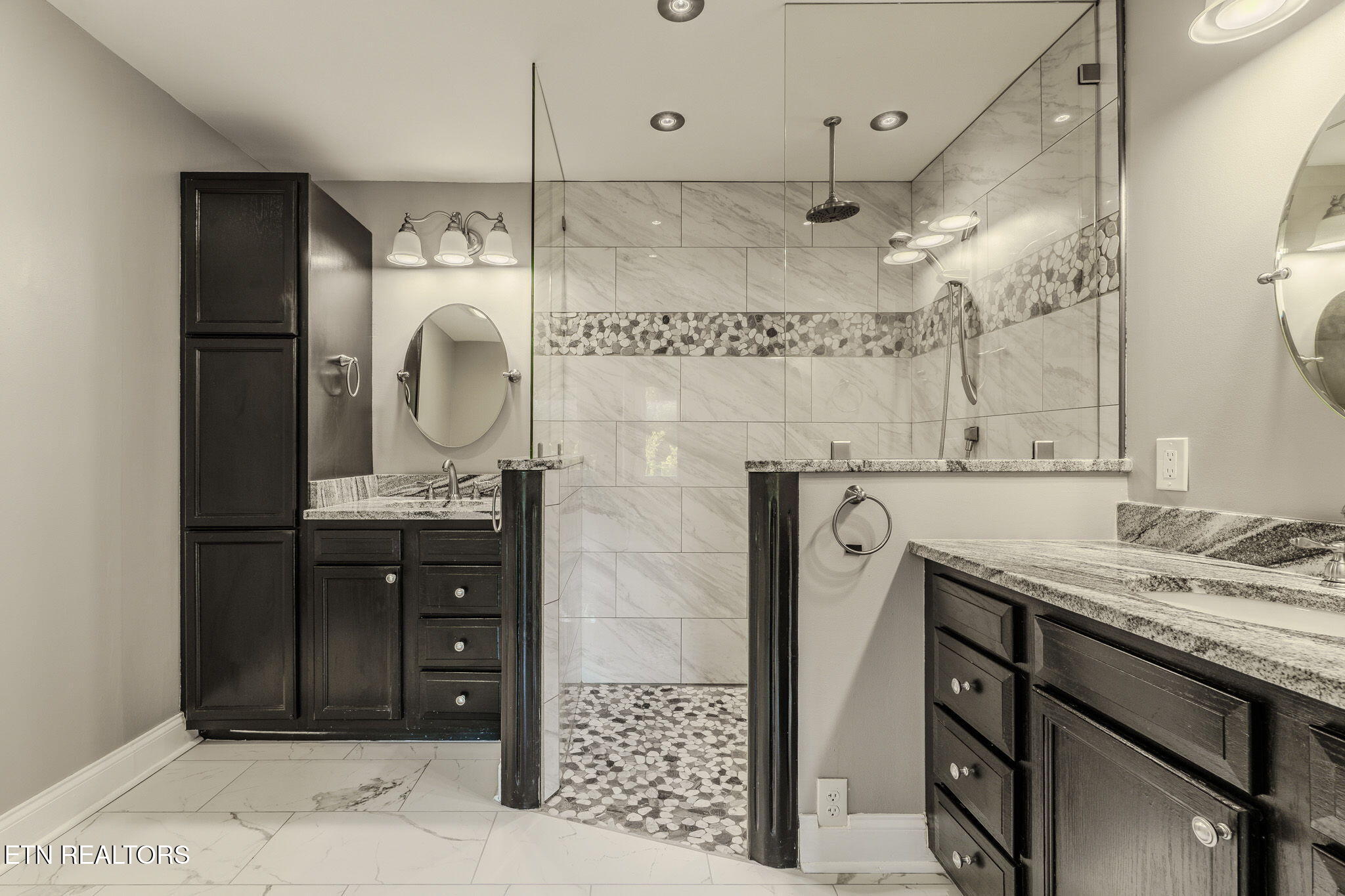 224 Maggie Mack Lane Sevierville TN 37862