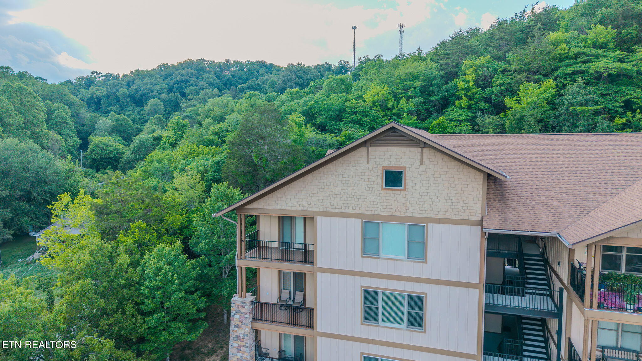 224 Maggie Mack Lane Sevierville TN 37862