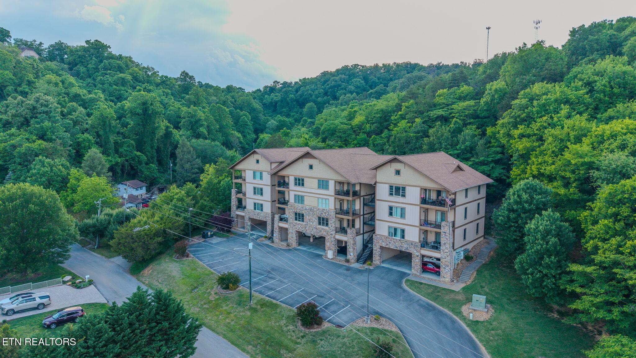 224 Maggie Mack Lane Sevierville TN 37862