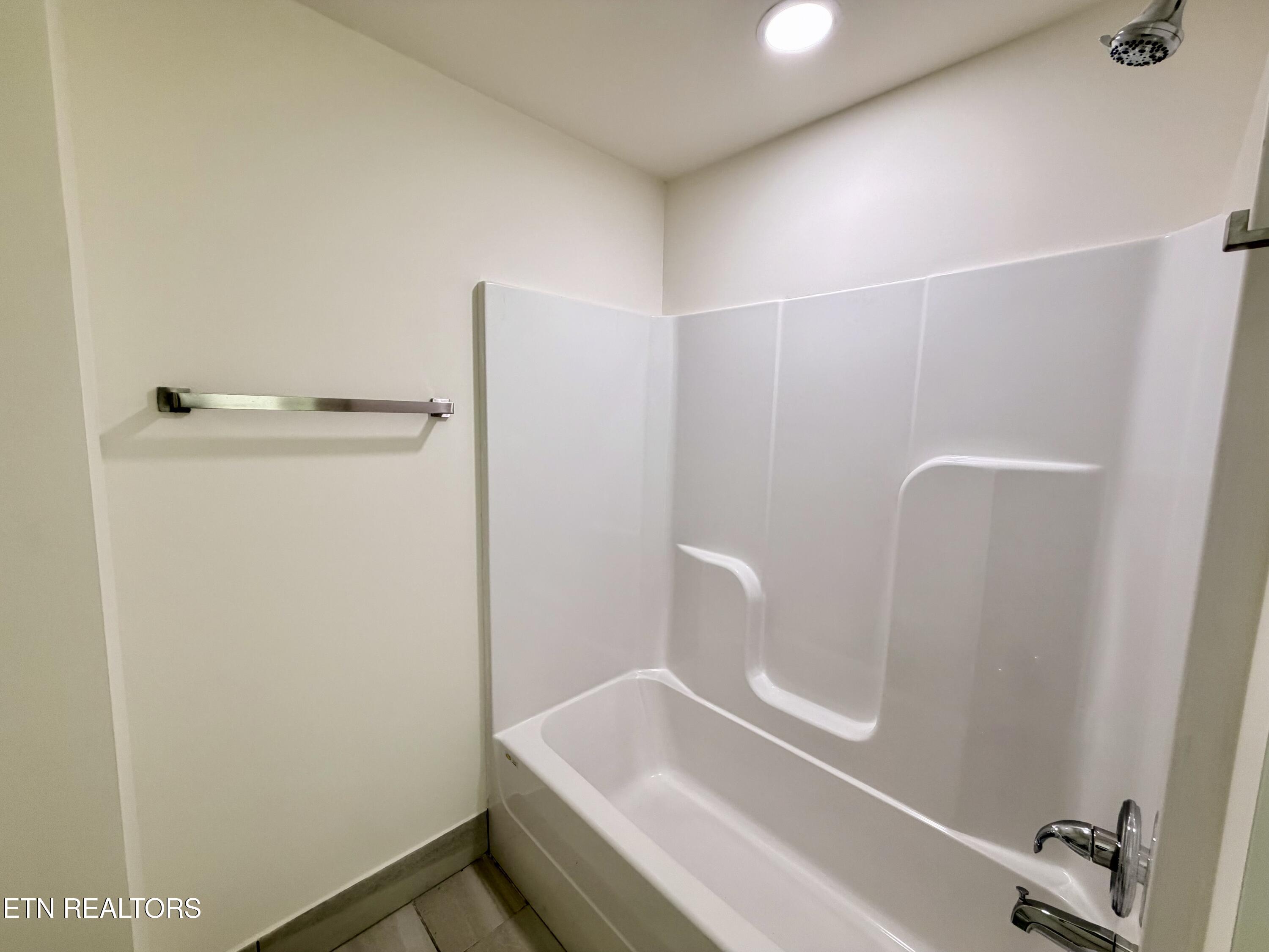 129 Sugarfoot Way Pigeon Forge TN 37863