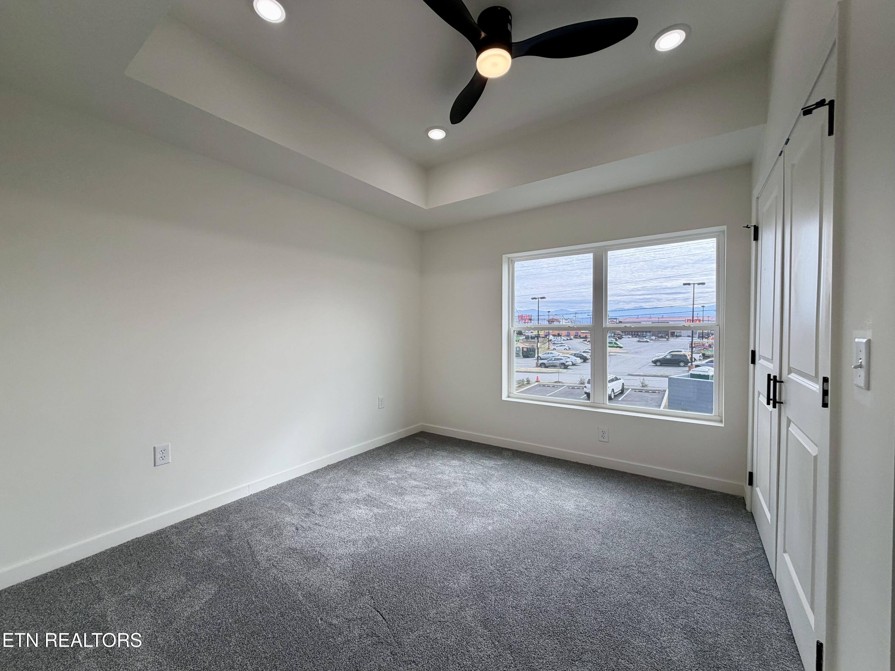 129 Sugarfoot Way Pigeon Forge TN 37863