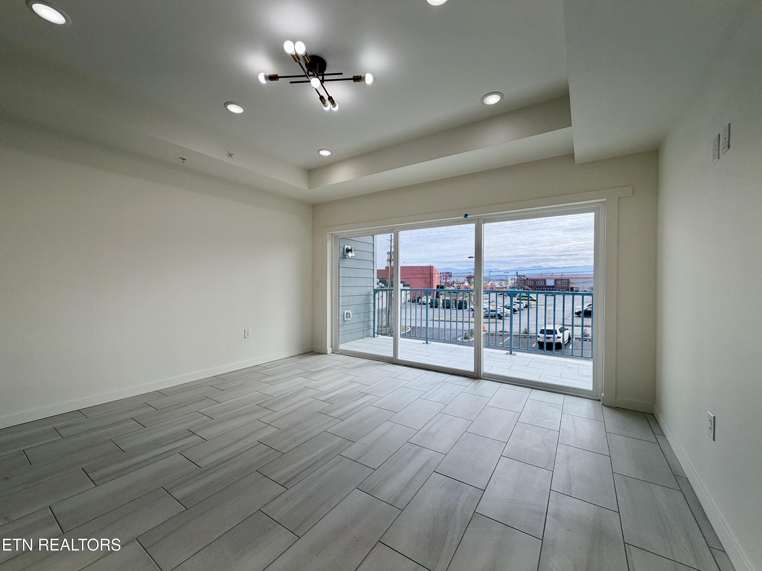 129 Sugarfoot Way Pigeon Forge TN 37863