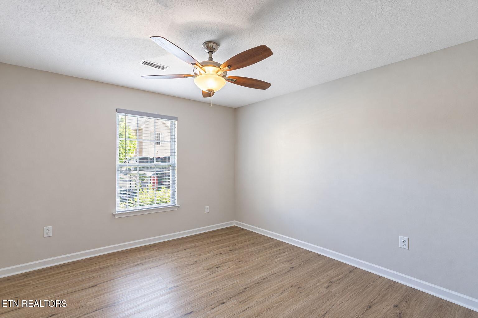 1643 Maple View Way Knoxville TN 37918