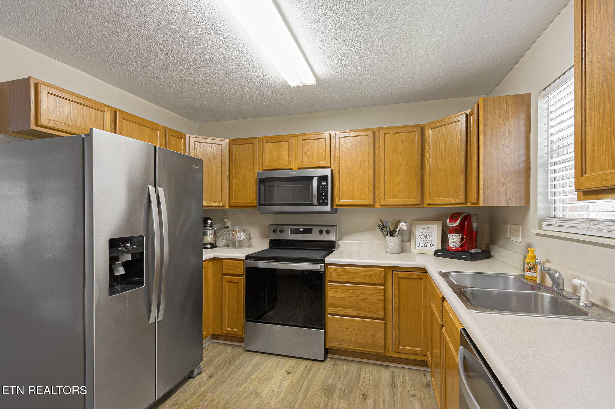 1643 Maple View Way Knoxville TN 37918