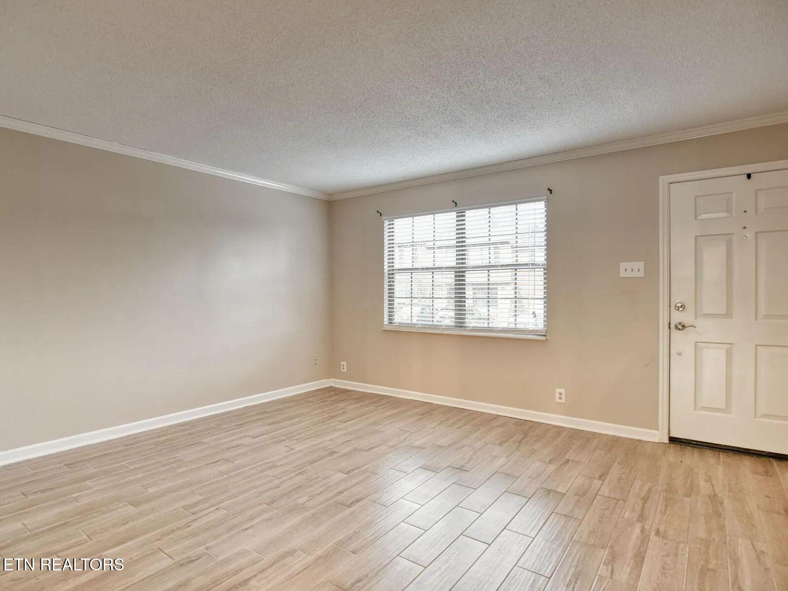 1221 Crest Brook Drive Knoxville TN 37923