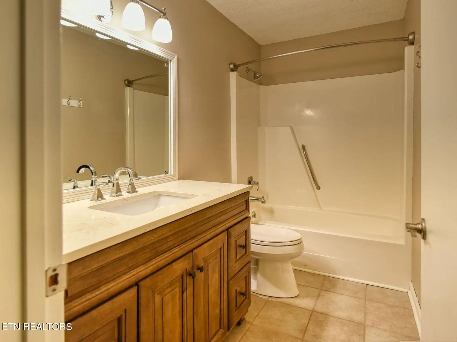 1221 Crest Brook Drive Knoxville TN 37923
