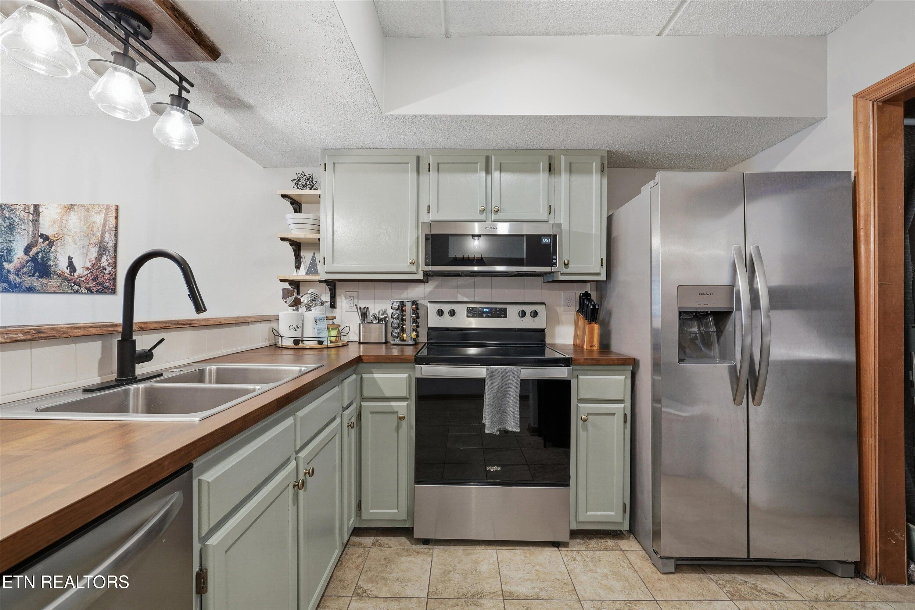 1155 Upper Alpine Way Gatlinburg TN 37738