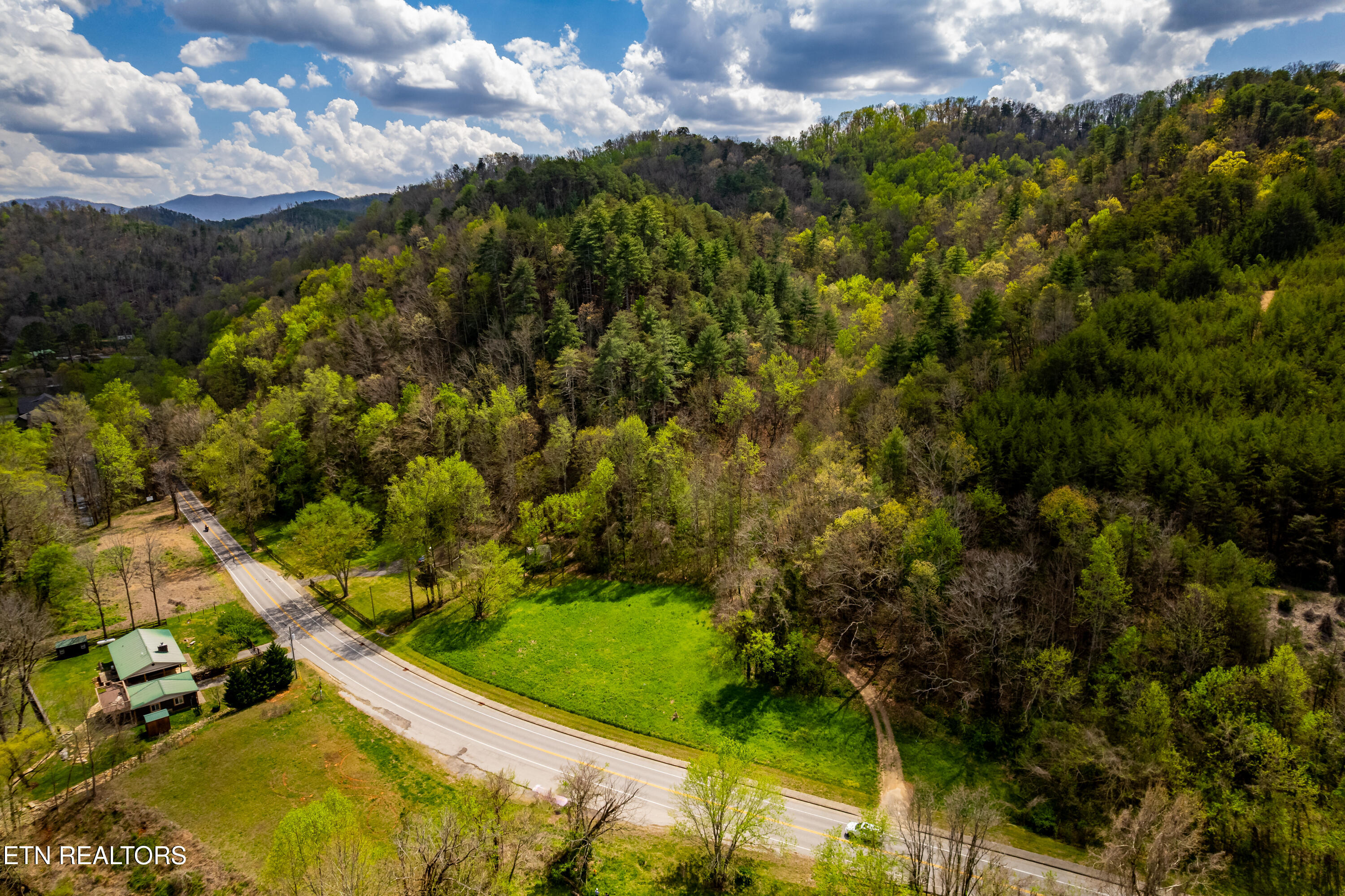 Cherohala Skyway Tellico Plains TN 37385