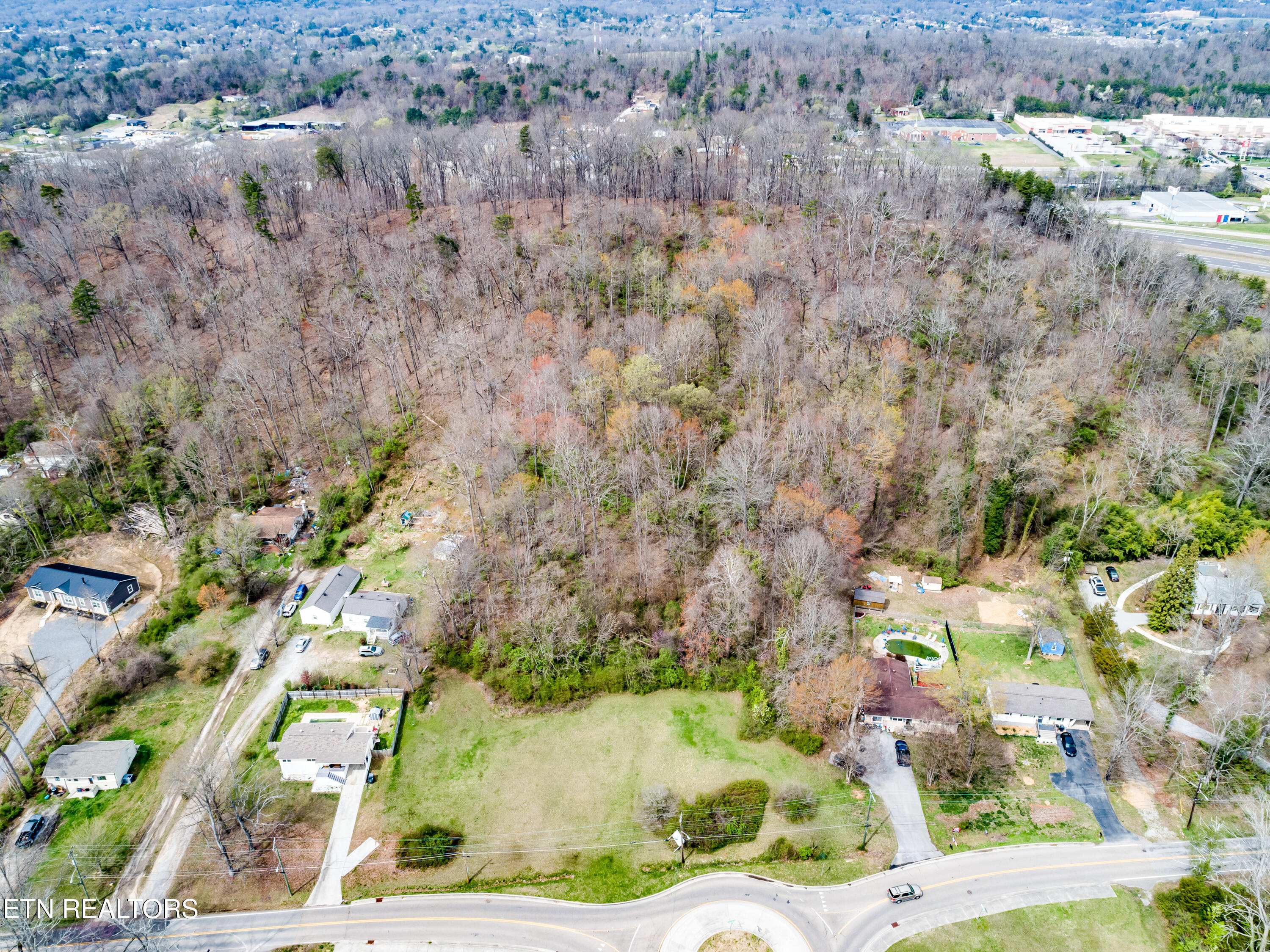 4335 NE Valley View Drive Knoxville TN 37917