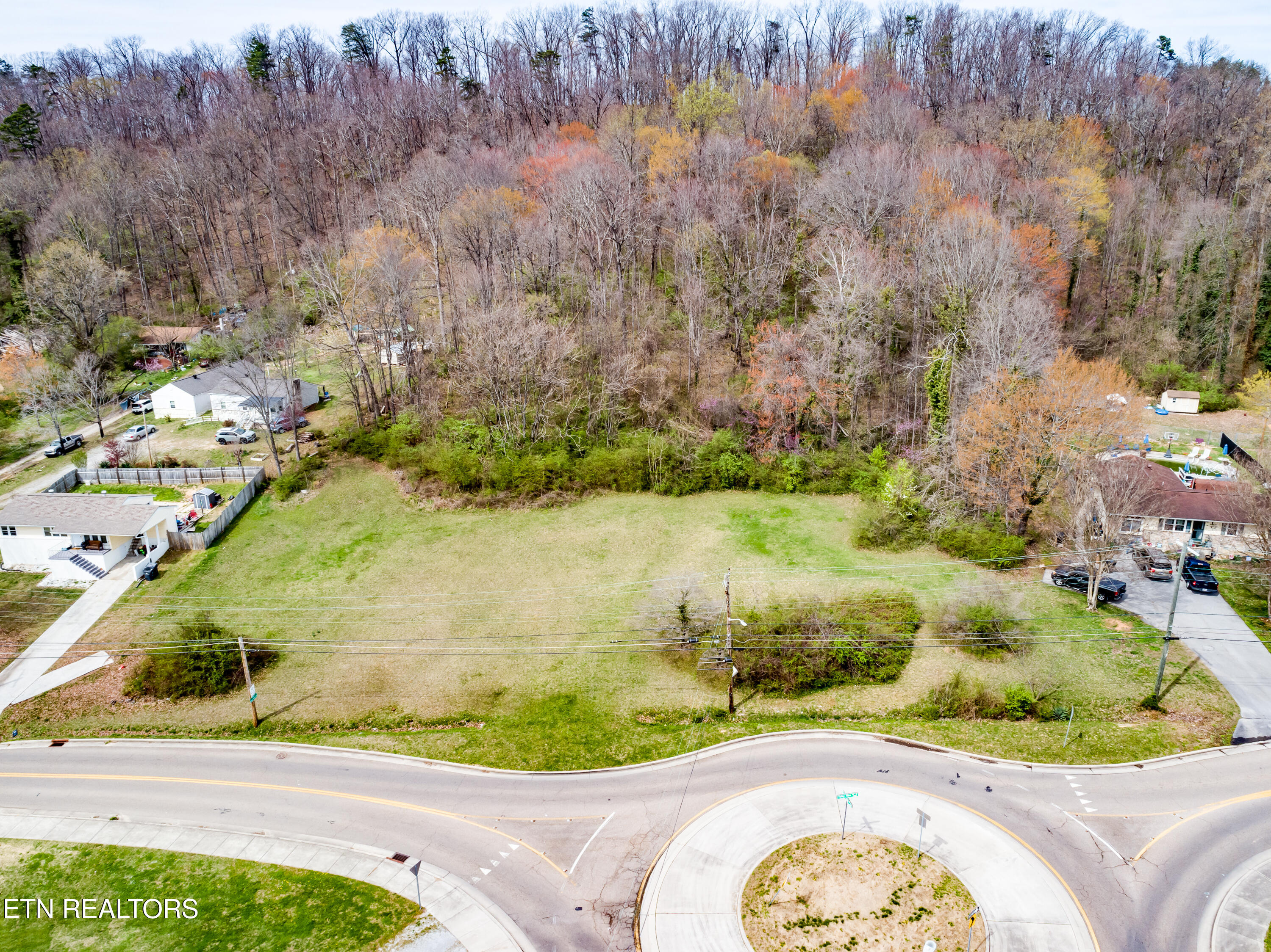 4335 NE Valley View Drive Knoxville TN 37917