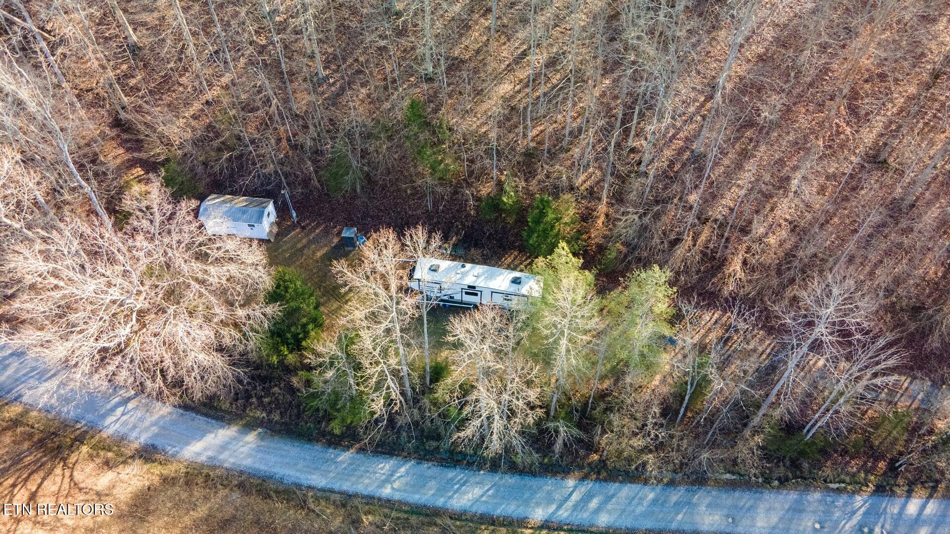 1020 Rhodes Road Bybee TN 37713