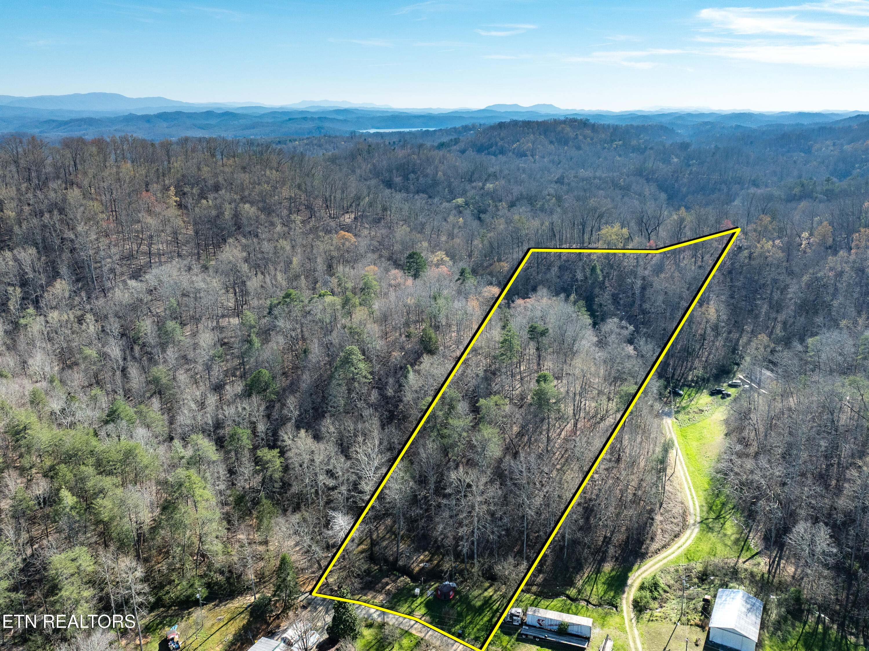 2723 Redbud Valley Drive Maryville TN 37801