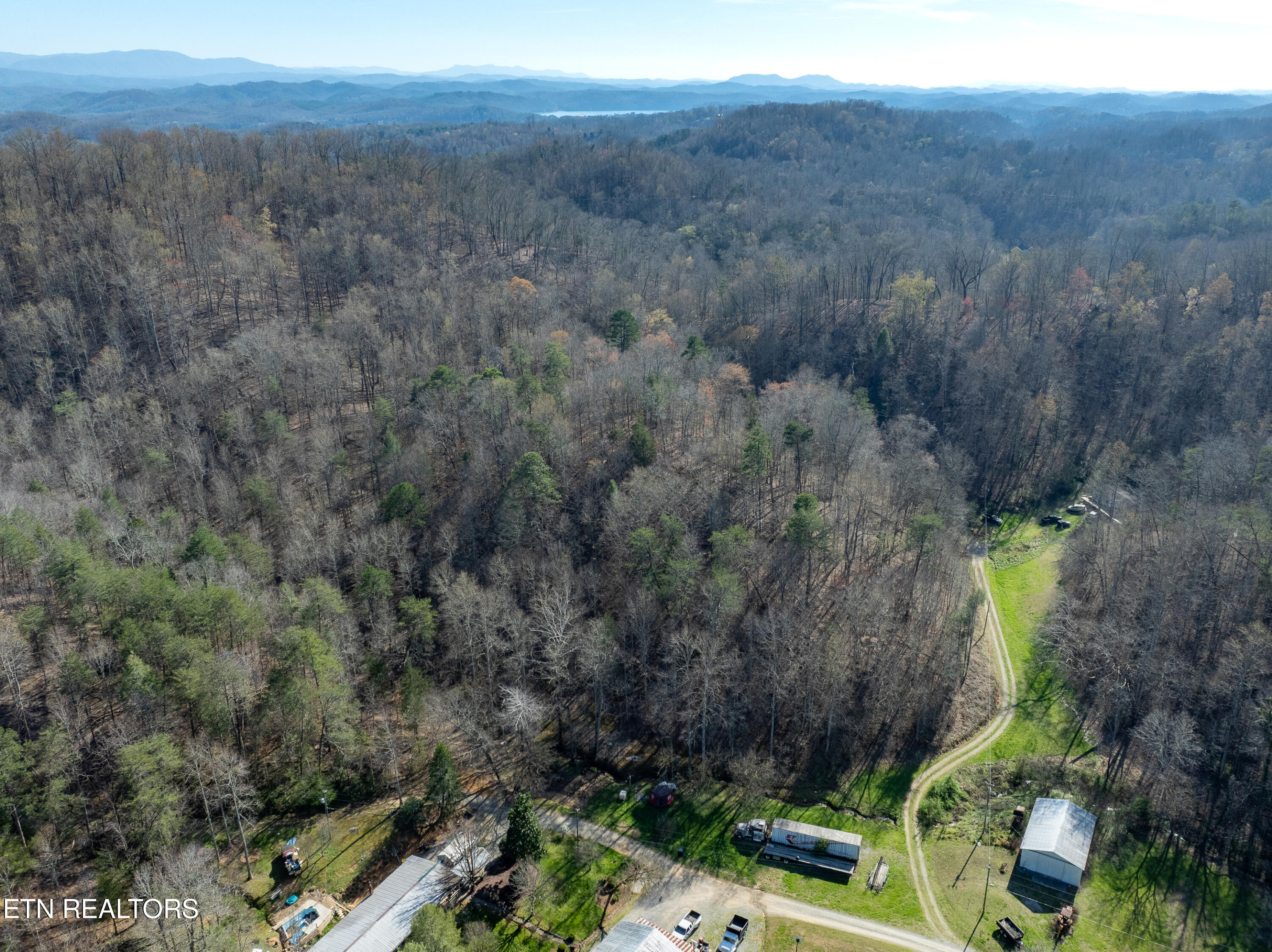 2723 Redbud Valley Drive Maryville TN 37801