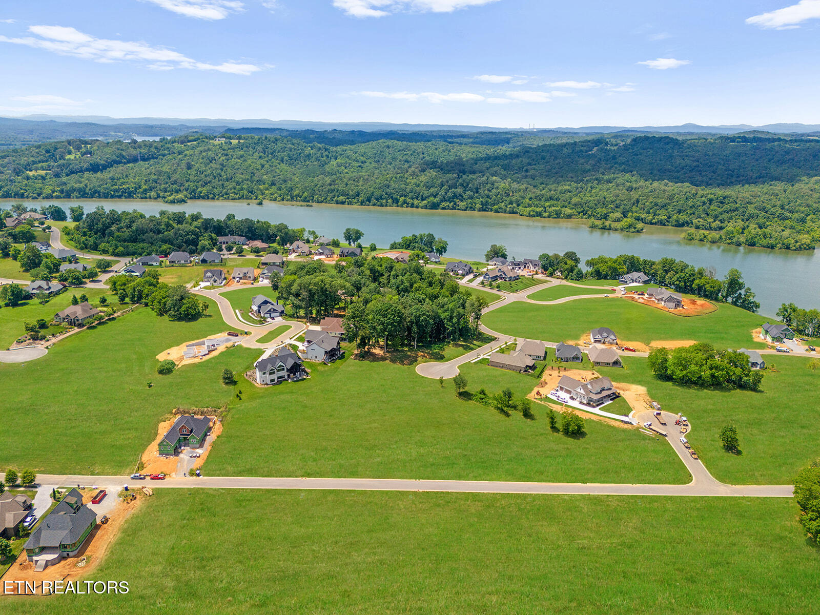 2594 Chestnut Lane Loudon TN 37774