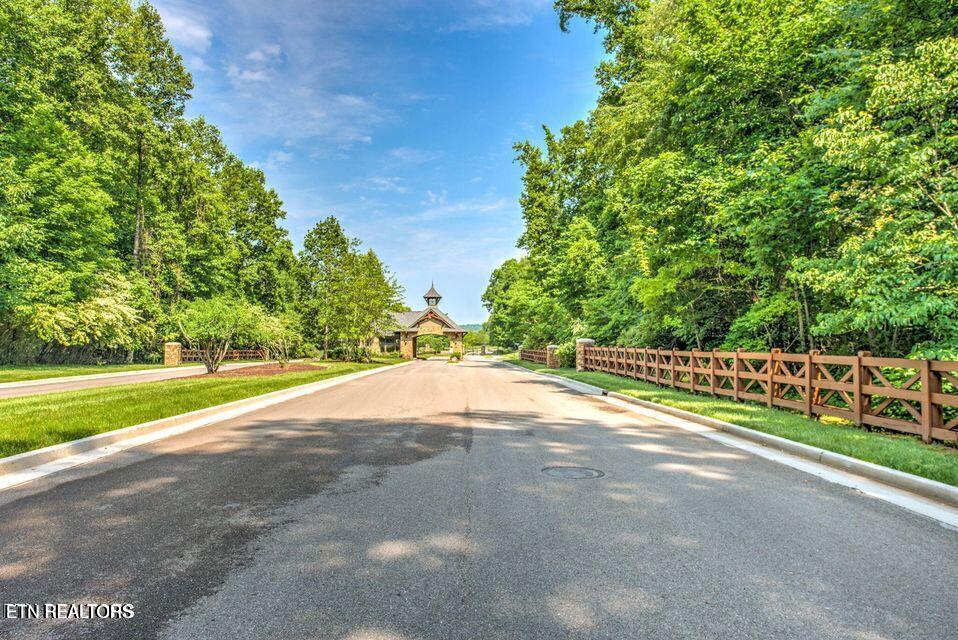 2594 Chestnut Lane Loudon TN 37774