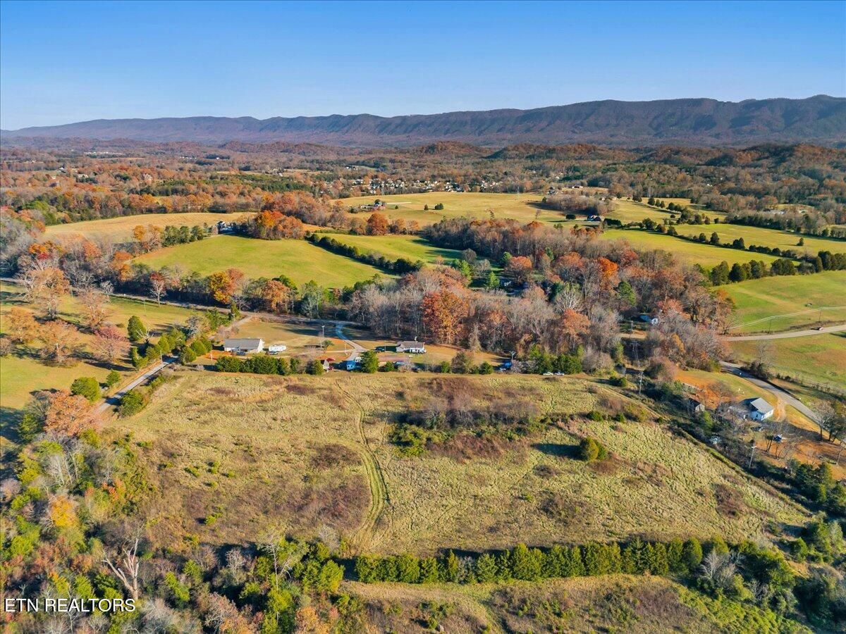 5907 Bingham Lane Maryville TN 37801