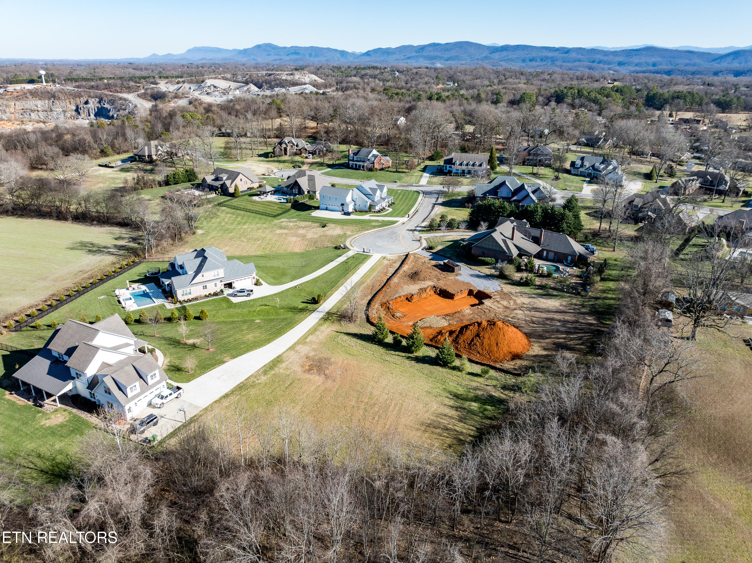 227 Emma Ross Lane Maryville TN 37803