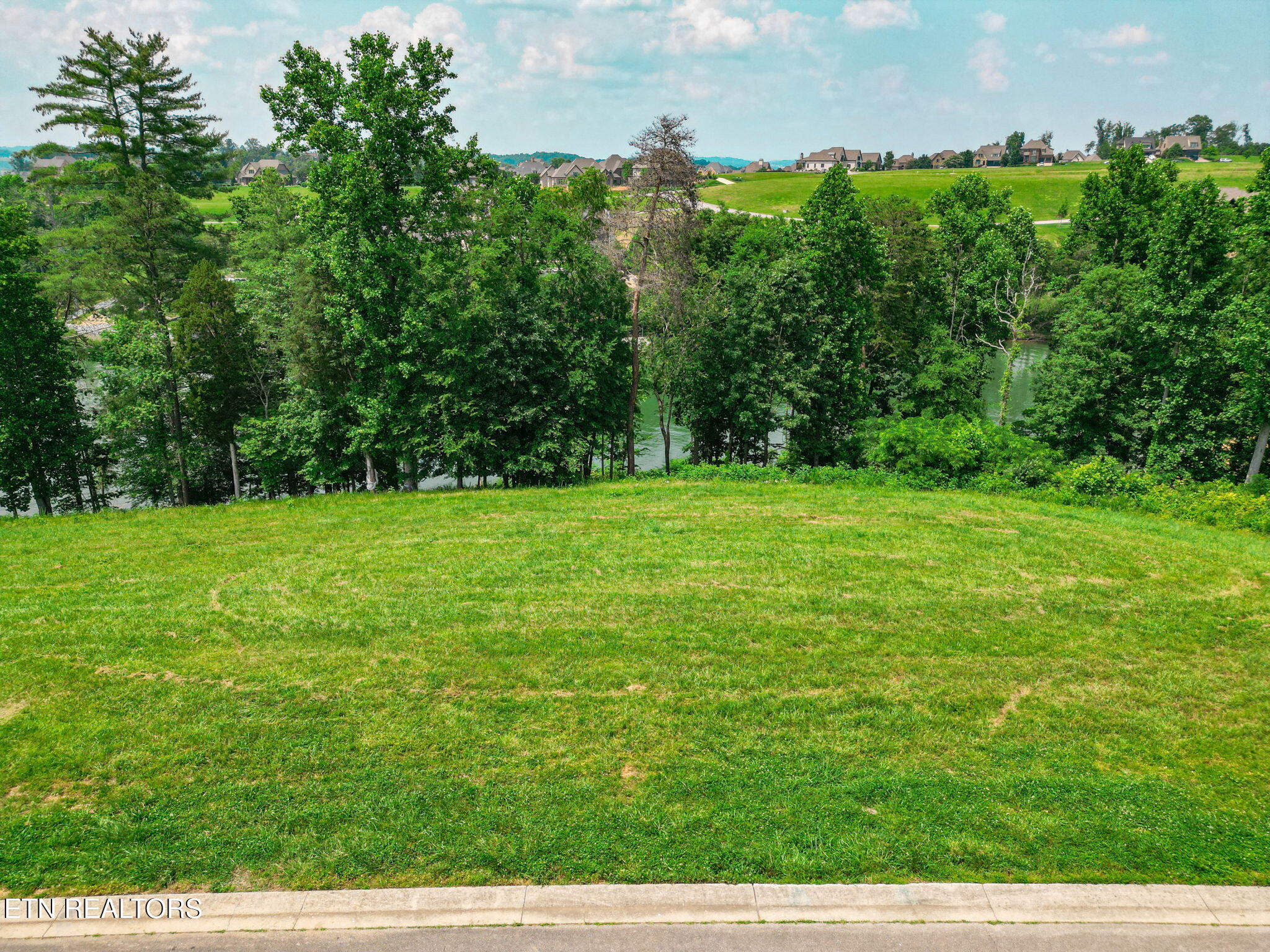 1668 Taffrail Drive Lenoir City TN 37772