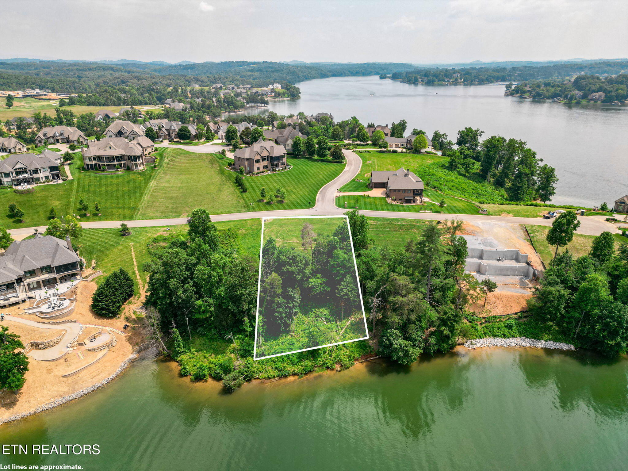 1668 Taffrail Drive Lenoir City TN 37772