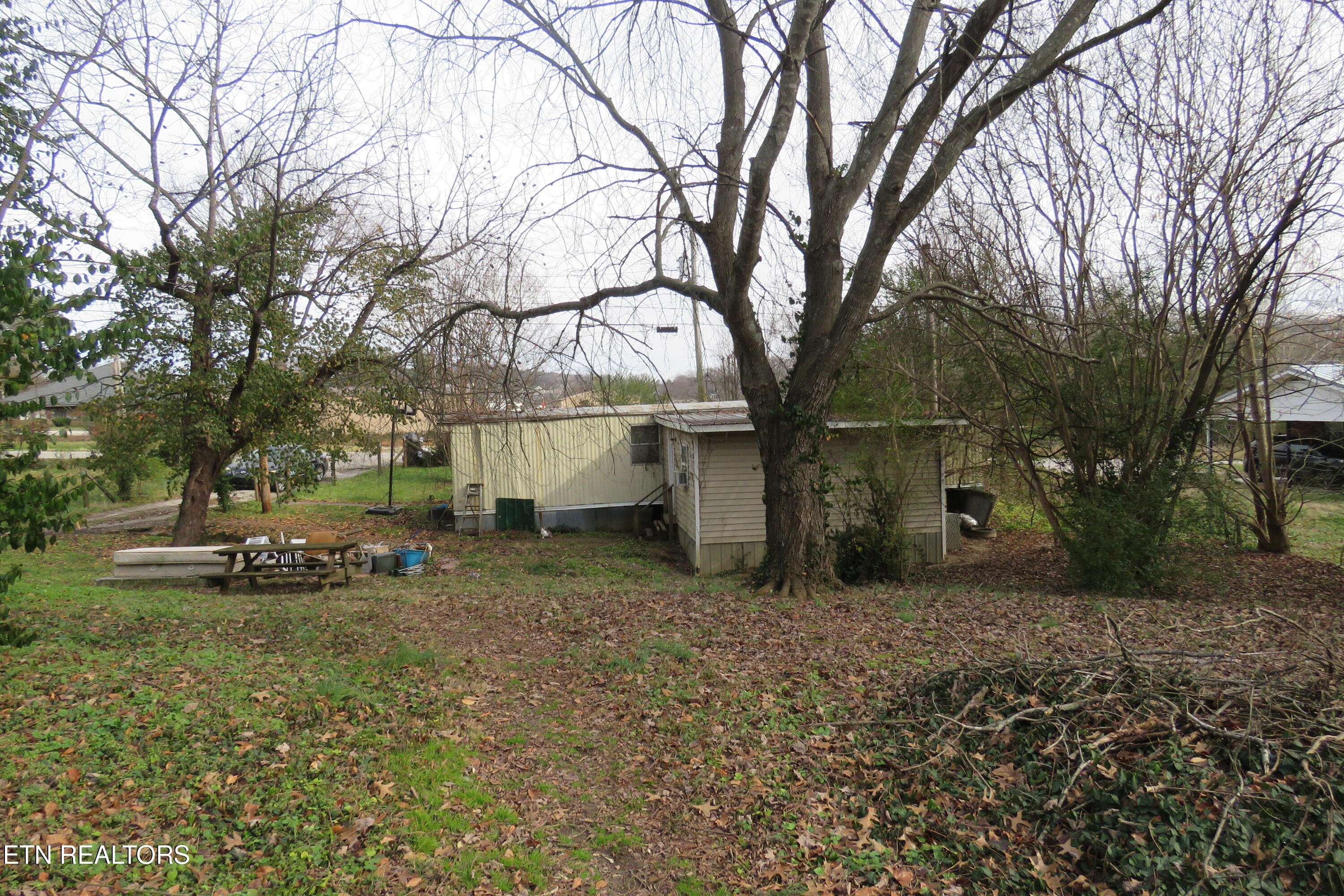 218 Celina Street Livingston TN 38570