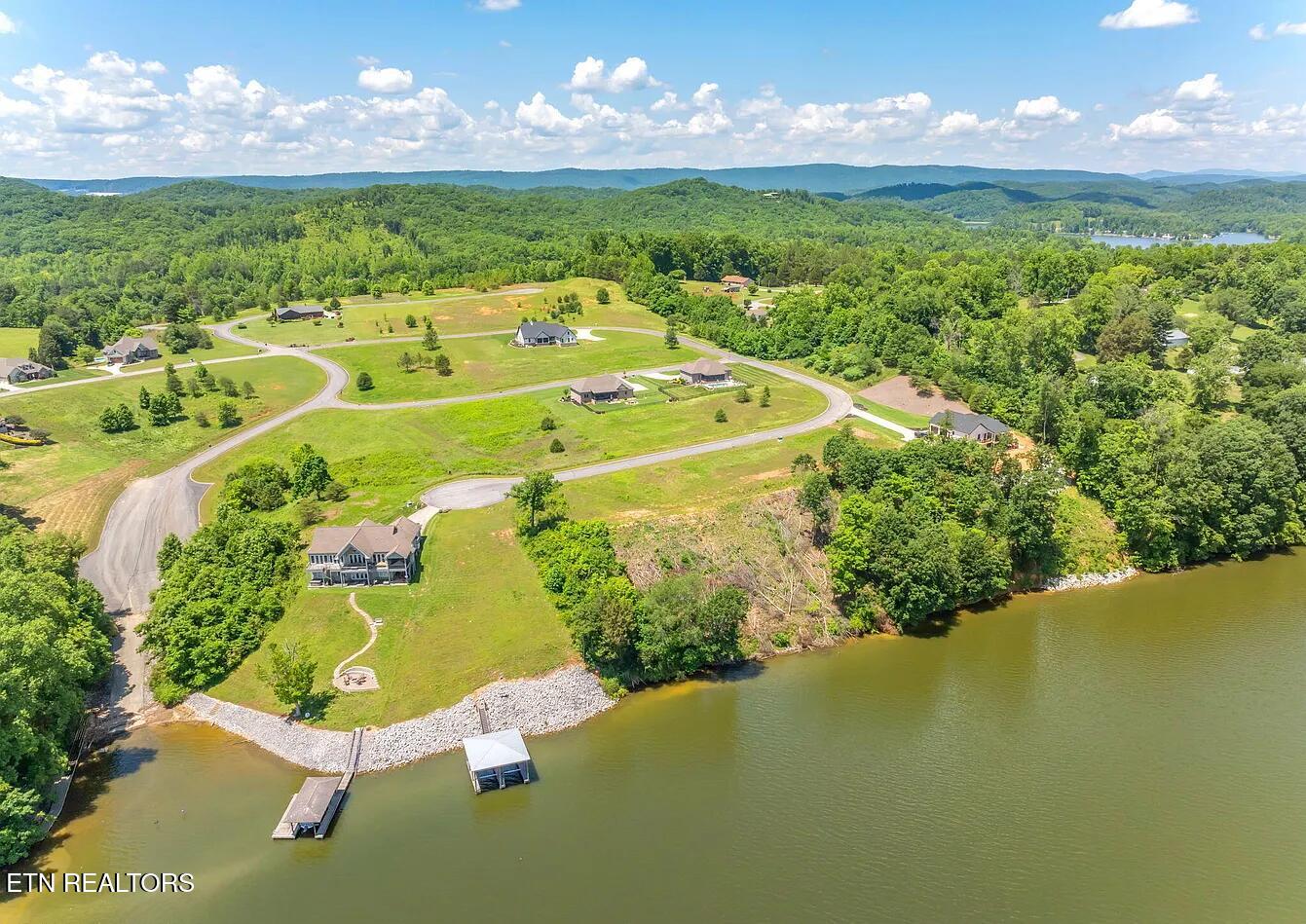 147 Docks Of The Bay Drive Harriman TN 37748
