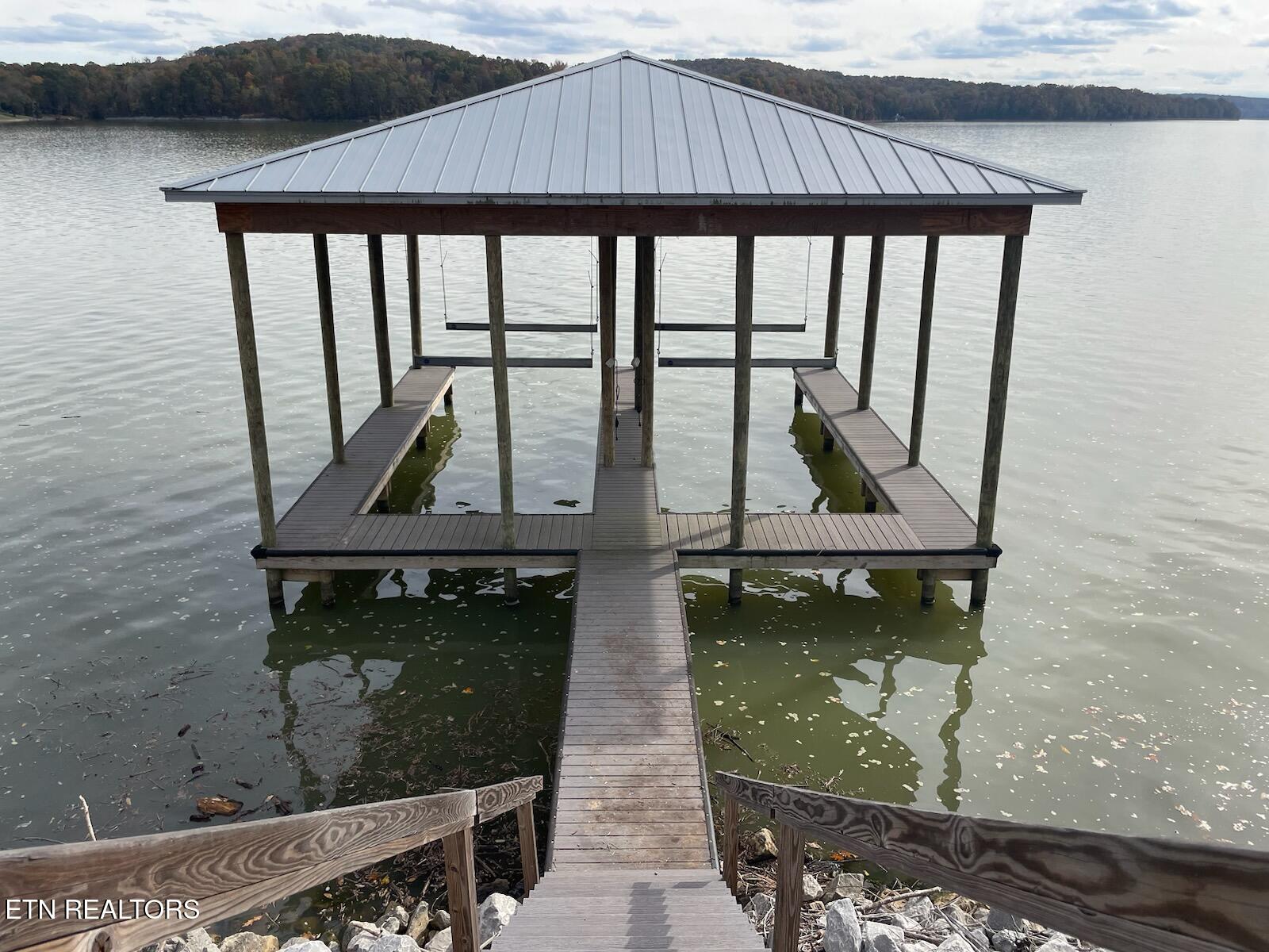 147 Docks Of The Bay Drive Harriman TN 37748
