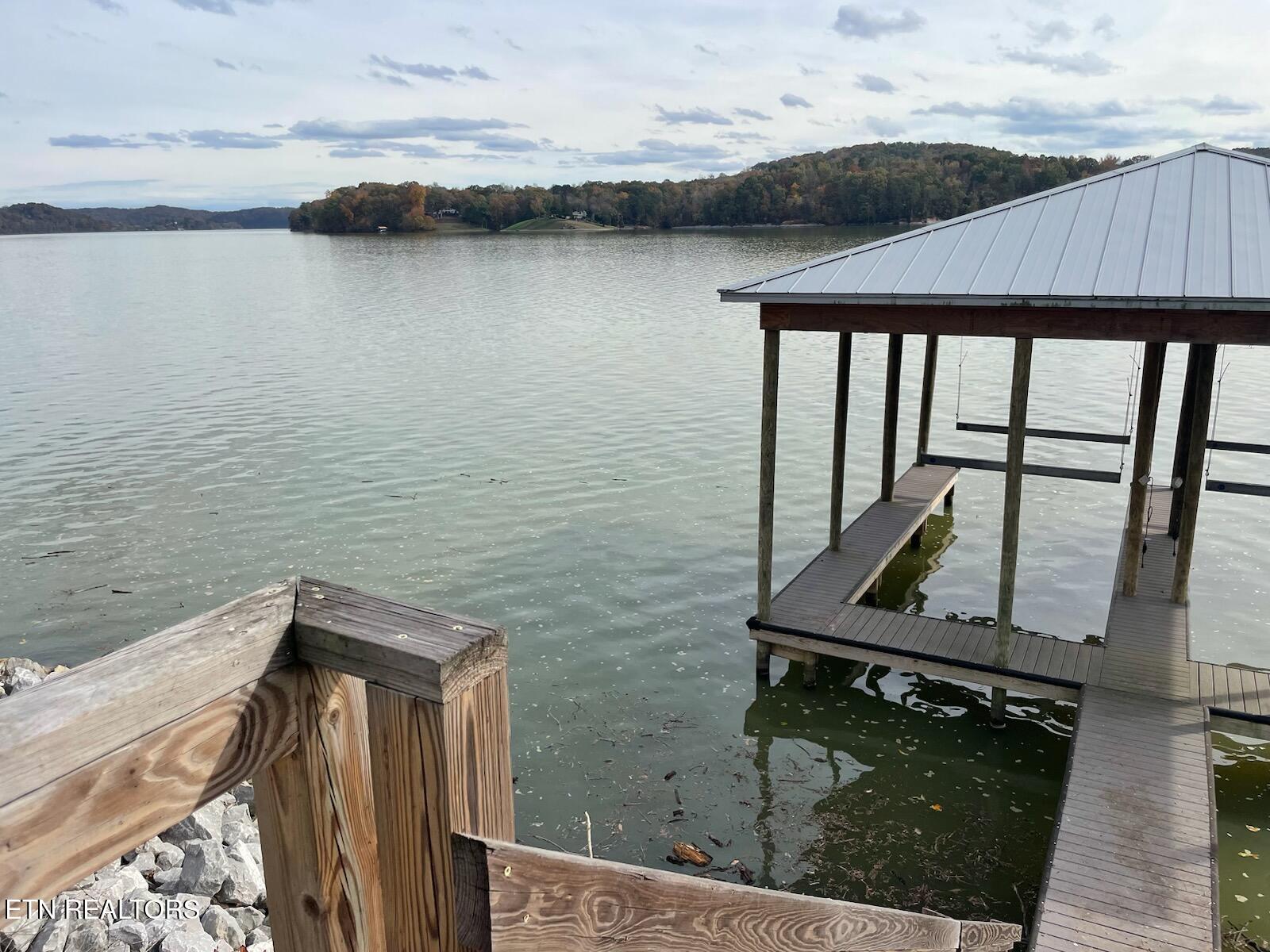 147 Docks Of The Bay Drive Harriman TN 37748