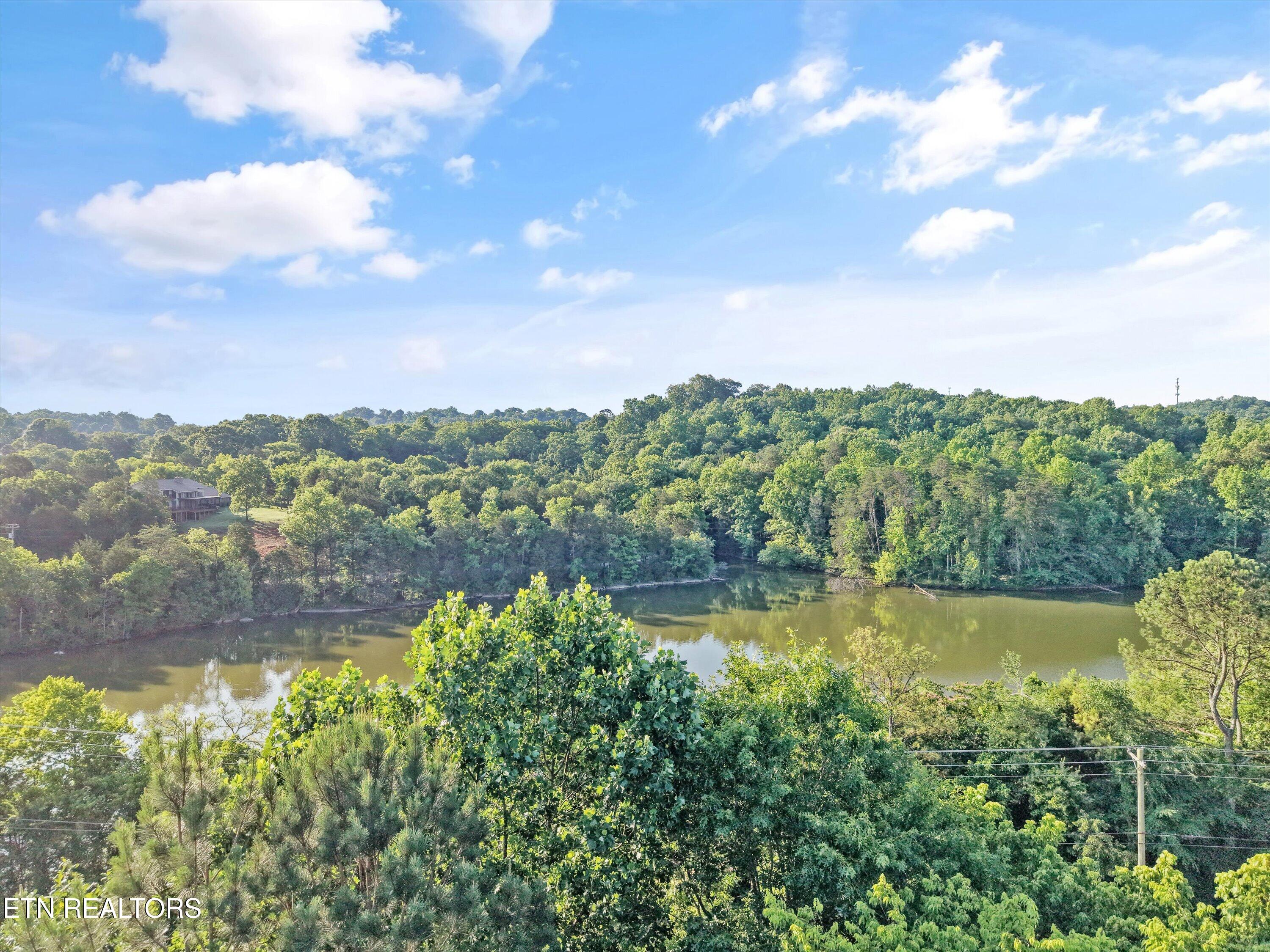 1915 Dobson Park Lane Knoxville TN 37922