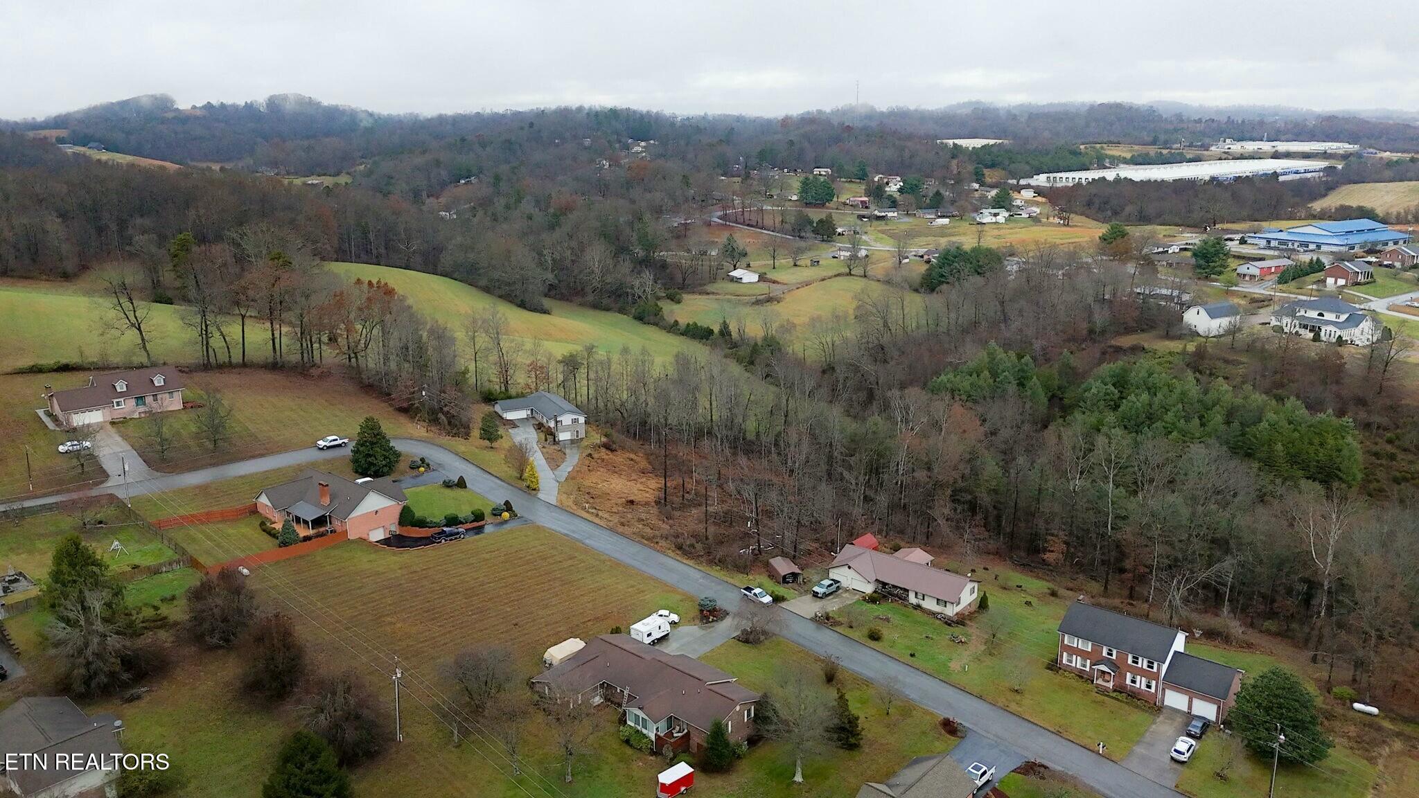 Harmon Circle New Tazewell TN 37825