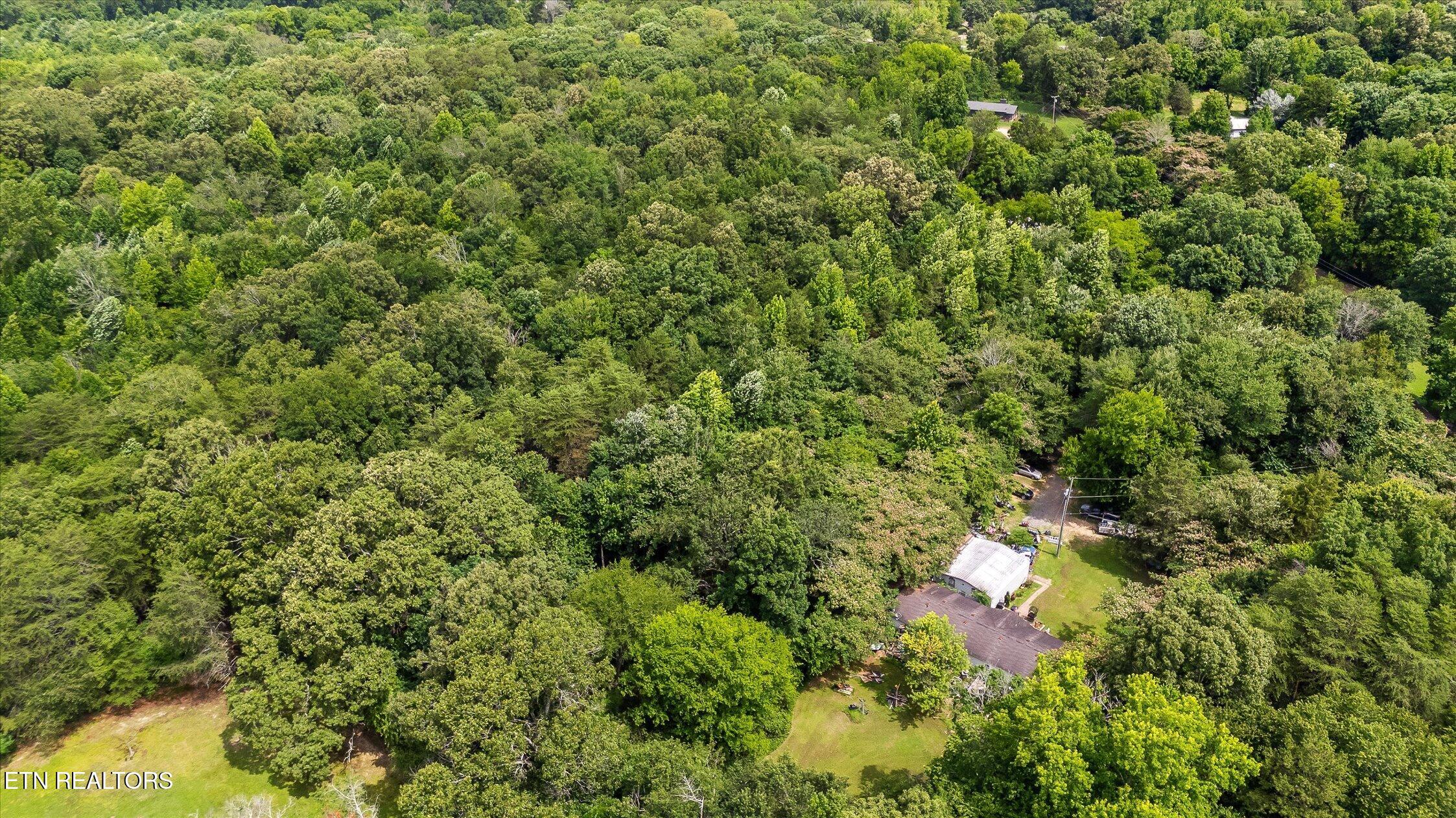 1906 Spradling Road Soddy-daisy TN 37379