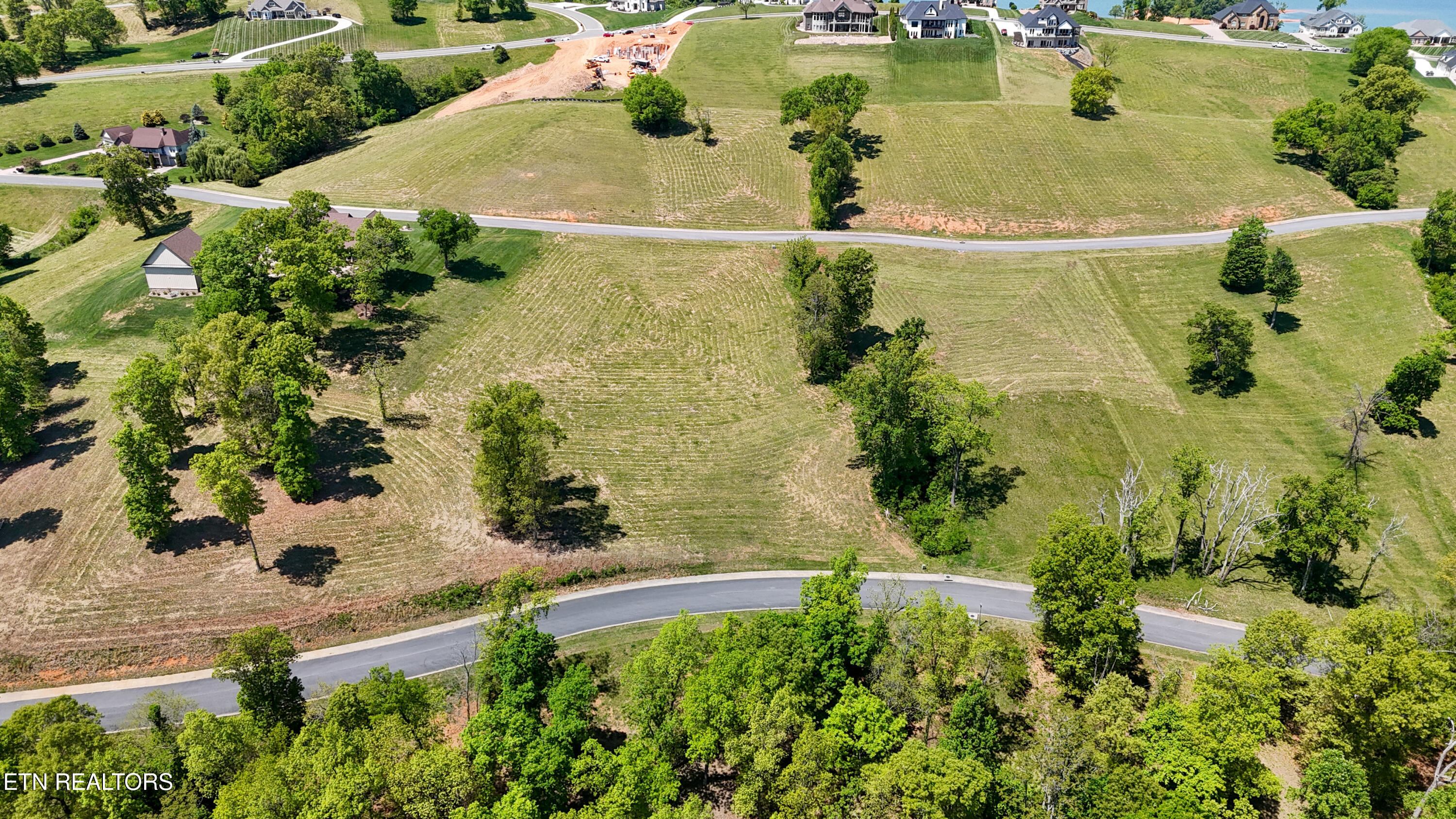 2093 Edgewater Sound Morristown TN 37814