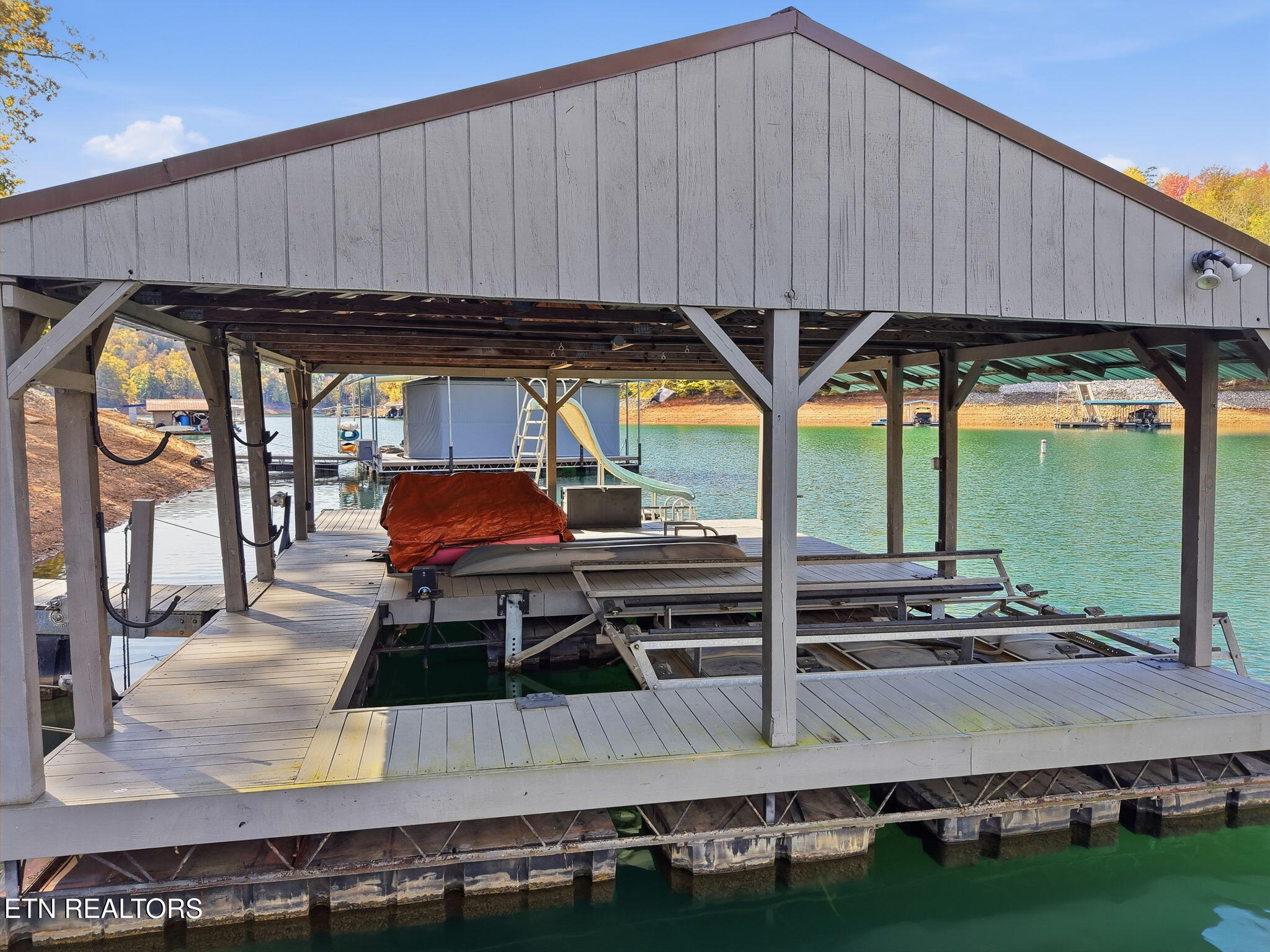 811 Big Creek Road Lafollette TN 37766