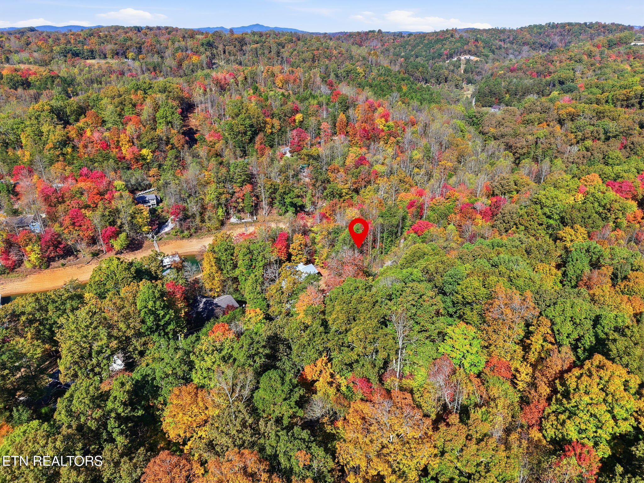 811 Big Creek Road Lafollette TN 37766