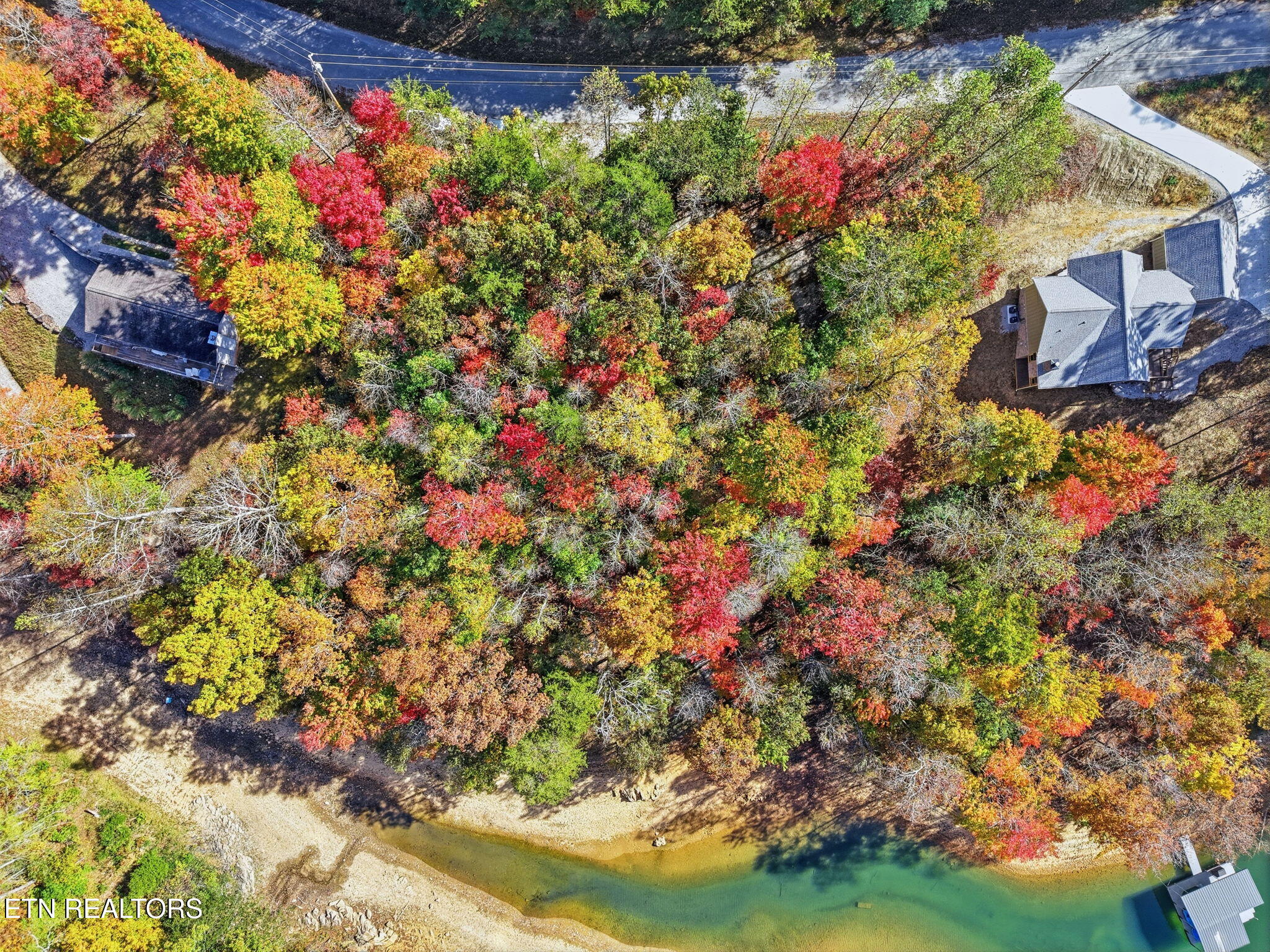 811 Big Creek Road Lafollette TN 37766