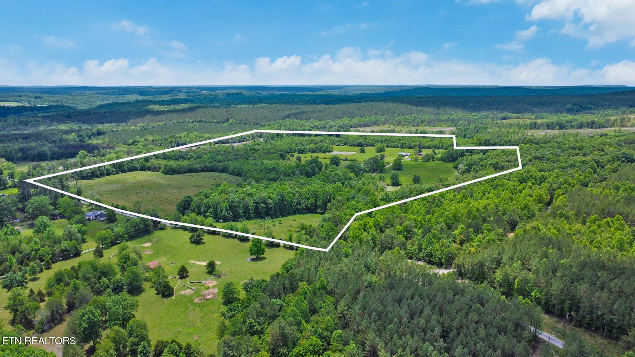 1038 Newton Lane Crossville TN 38572