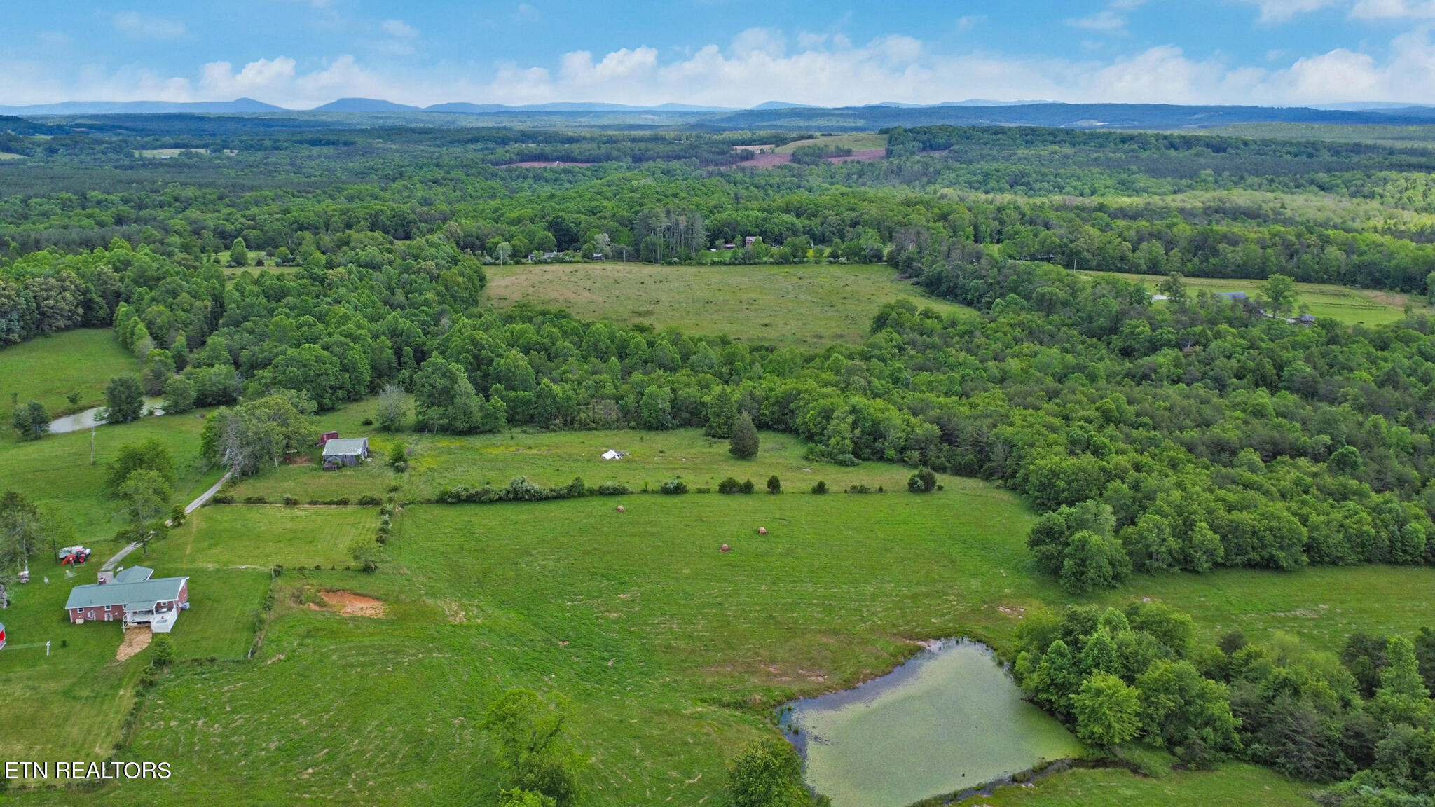 1038 Newton Lane Crossville TN 38572