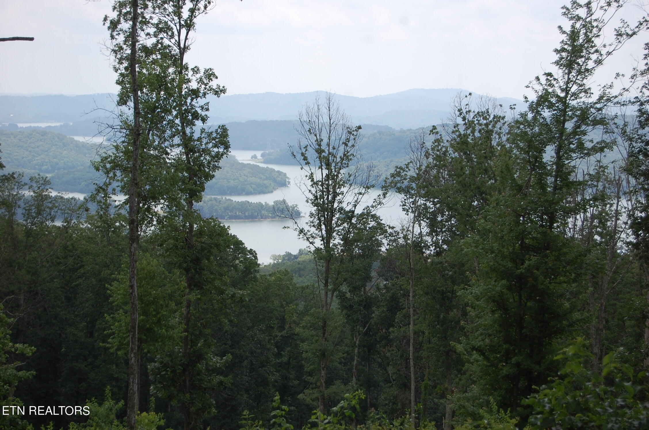 Lot #32 Bayside Boulevard Bean Station TN 37708