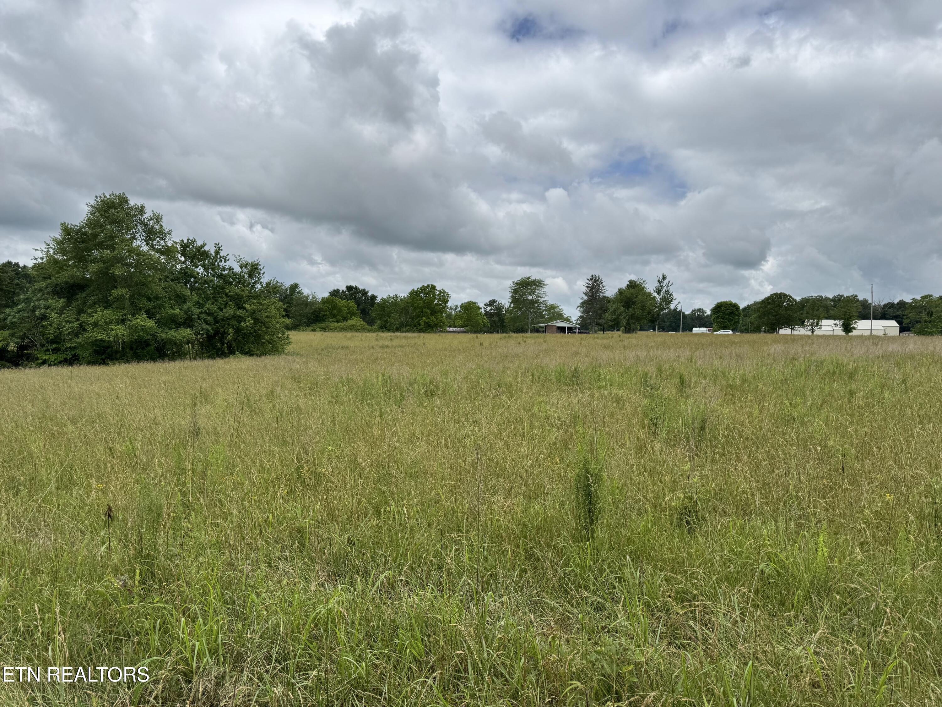 1759 Meister Hills Road Drive Deer Lodge TN 37726