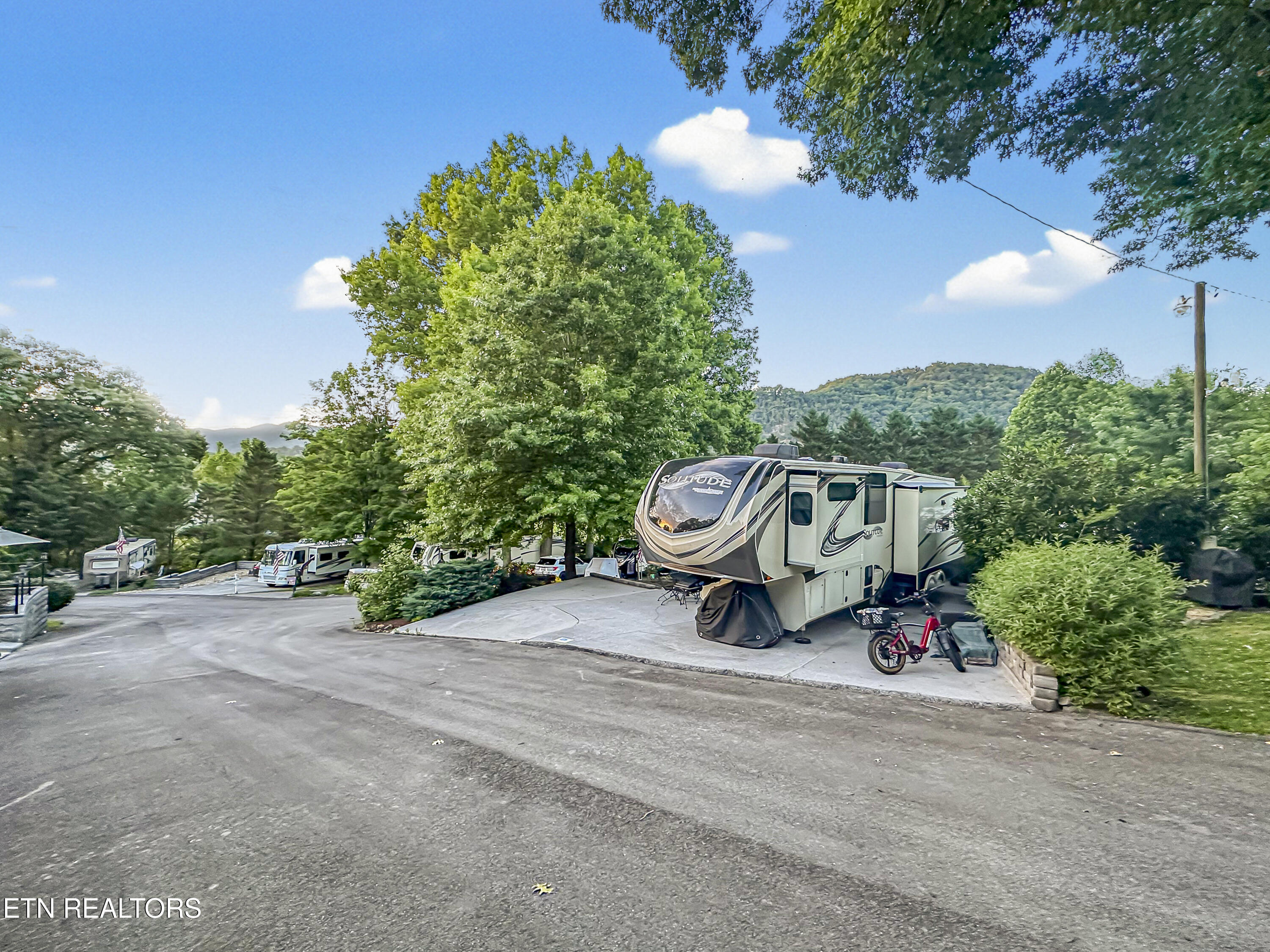 Lot 125 Highway 73 Townsend TN 37882