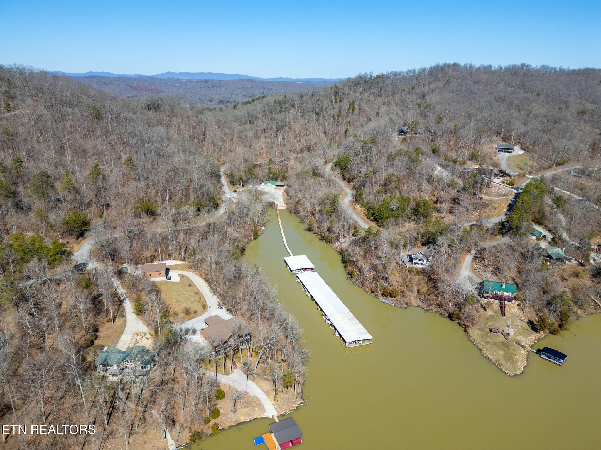 1340 Lakeview Drive Sharps Chapel TN 37866