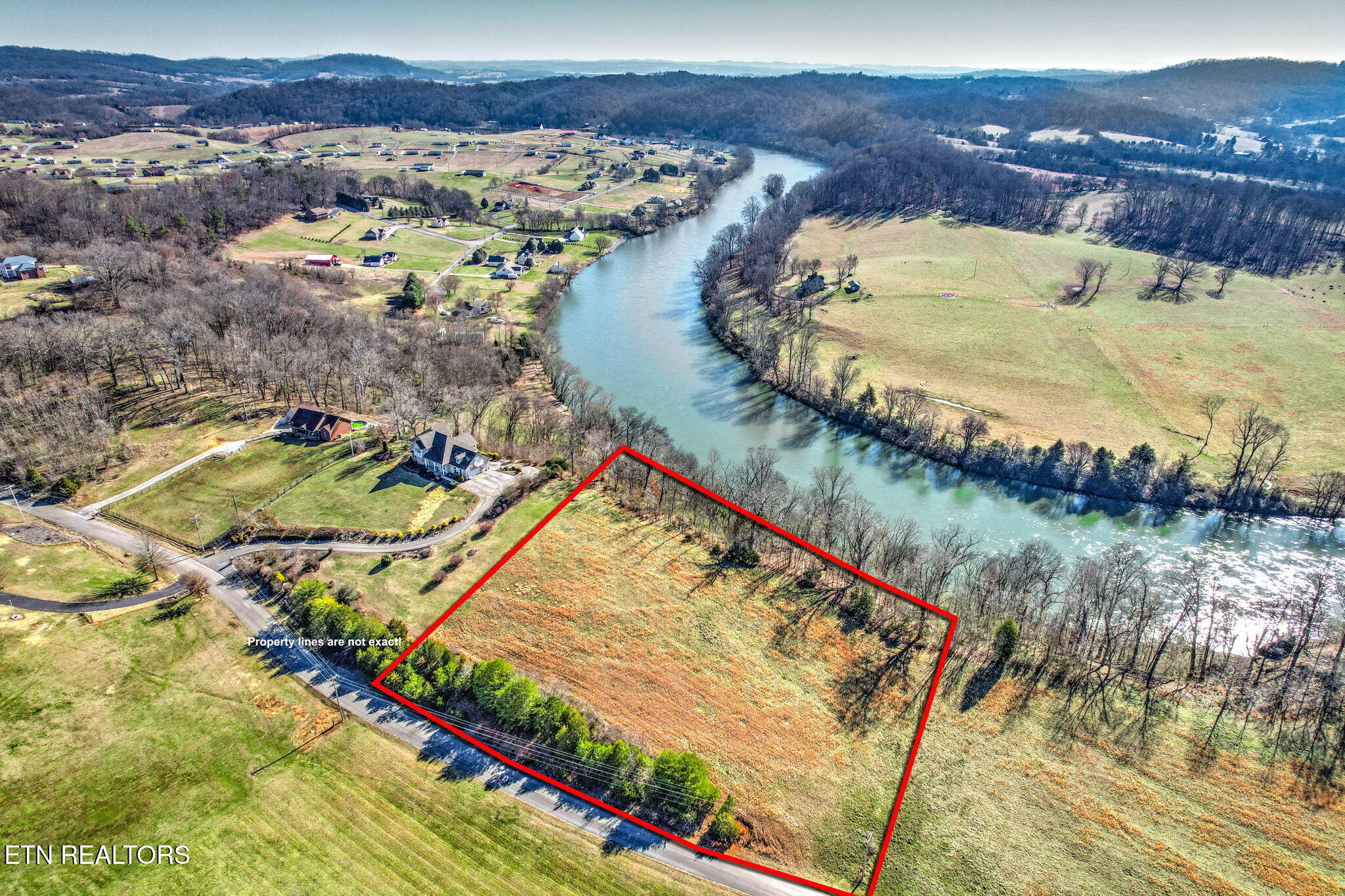 Holston River Drive Rutledge TN 37861